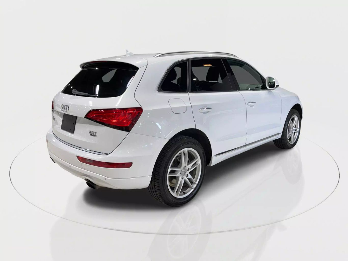 2015 AUDI Q5 SUV 4-CYL, TURBO, 2.0 LITER 2.0T PREMIUM PLUS SPORT UTILITY 4D