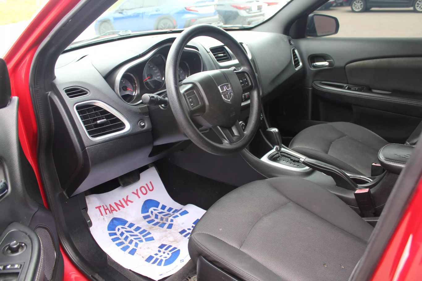 2014 Dodge Avenger Se Sedan 4d - Image 10