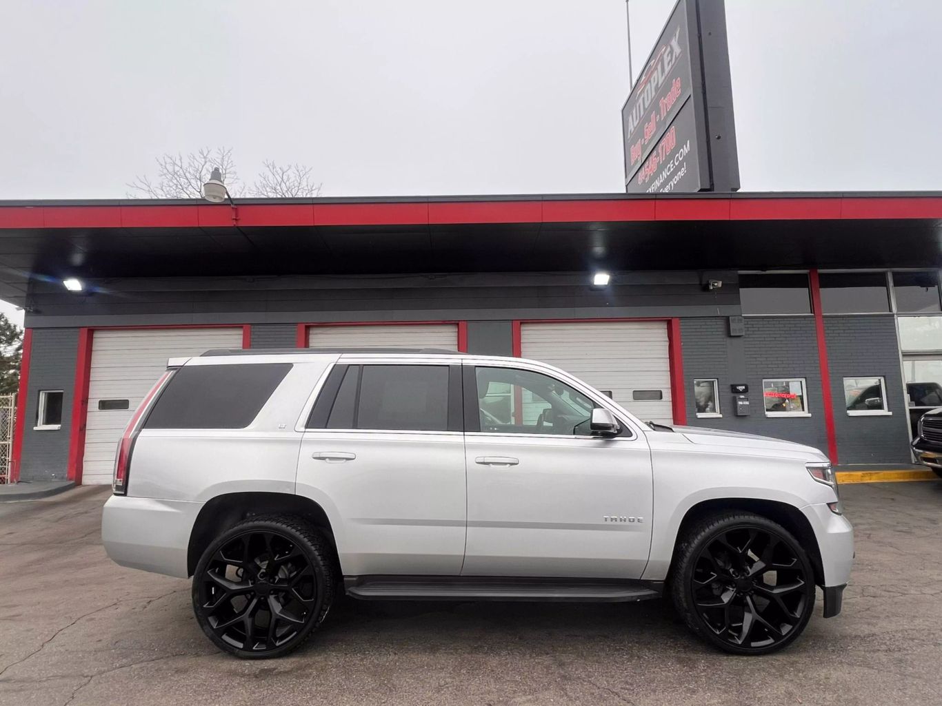 2017 Chevrolet Tahoe - Image 1
