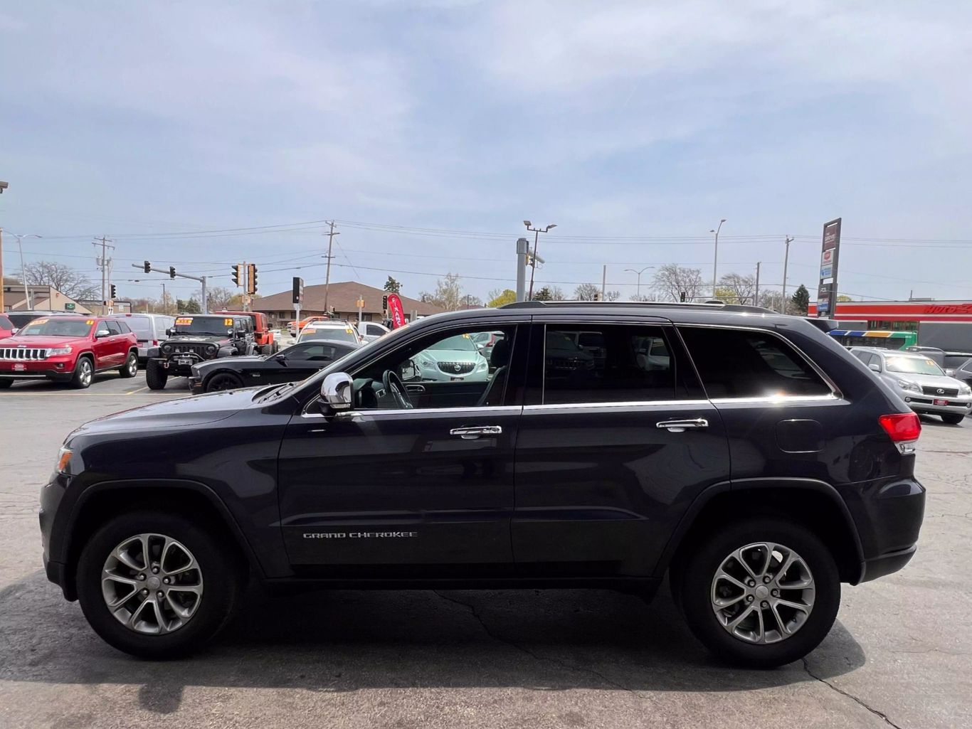 2015 Jeep Grand Cherokee - Image 7