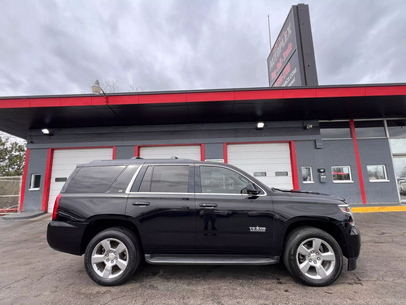 2018 Chevrolet Tahoe - Image 1