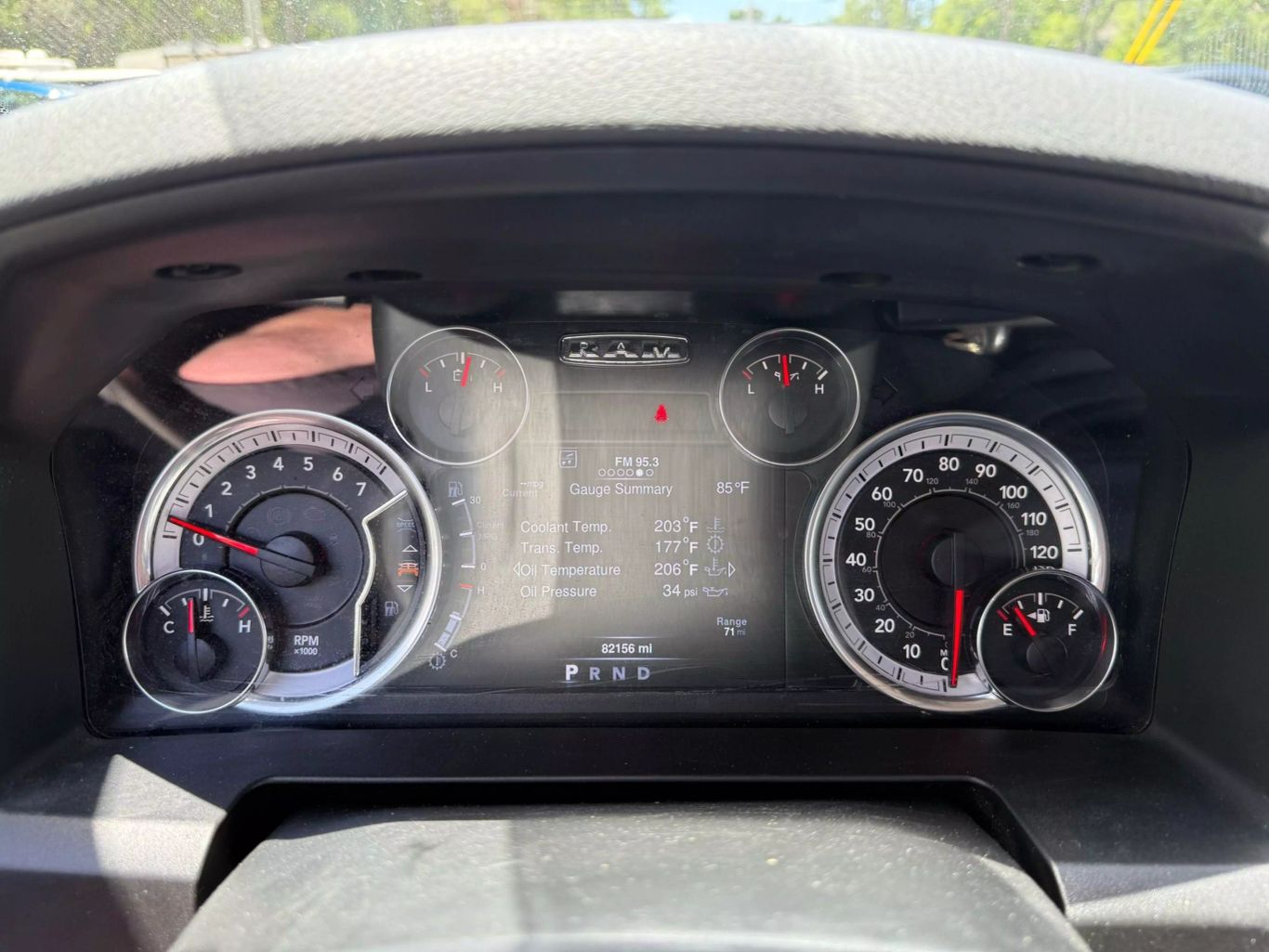 2019 RAM 1500 CLASSIC CREW CAB PICKUP V8, HEMI, 5.7 LITER BIG HORN PICKUP 4D 5 1/2 FT