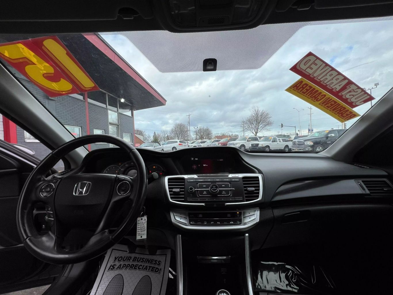 2015 Honda Accord - Image 18