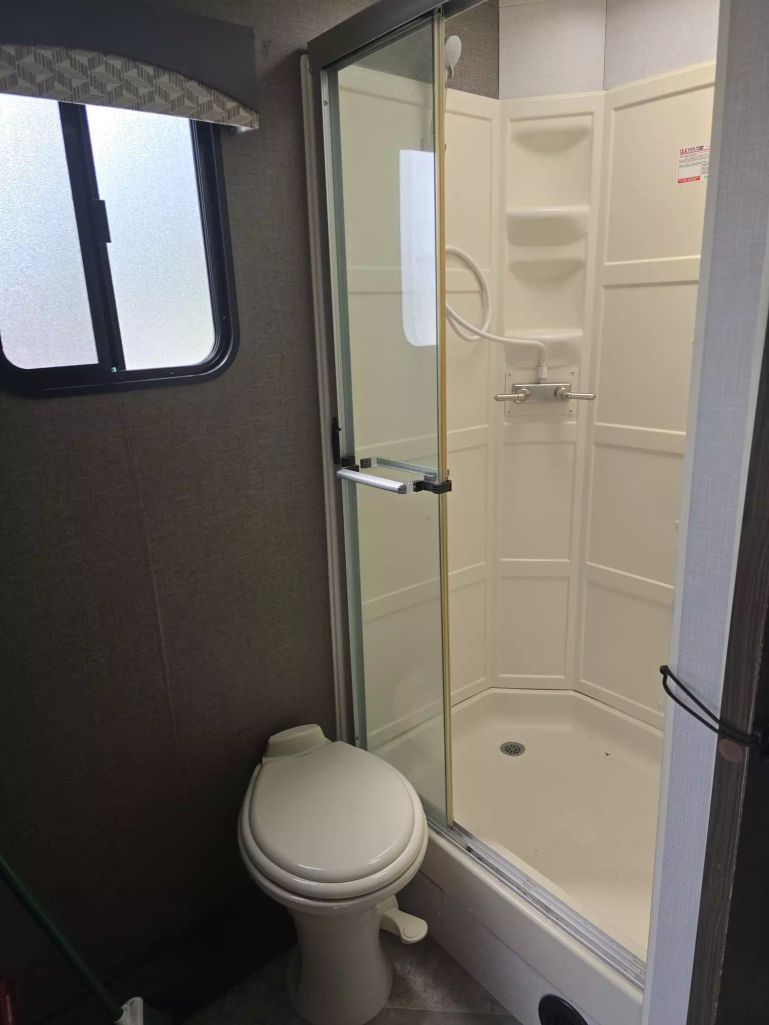 2021 WINNEBAGO VOYAGE - - 2427RB