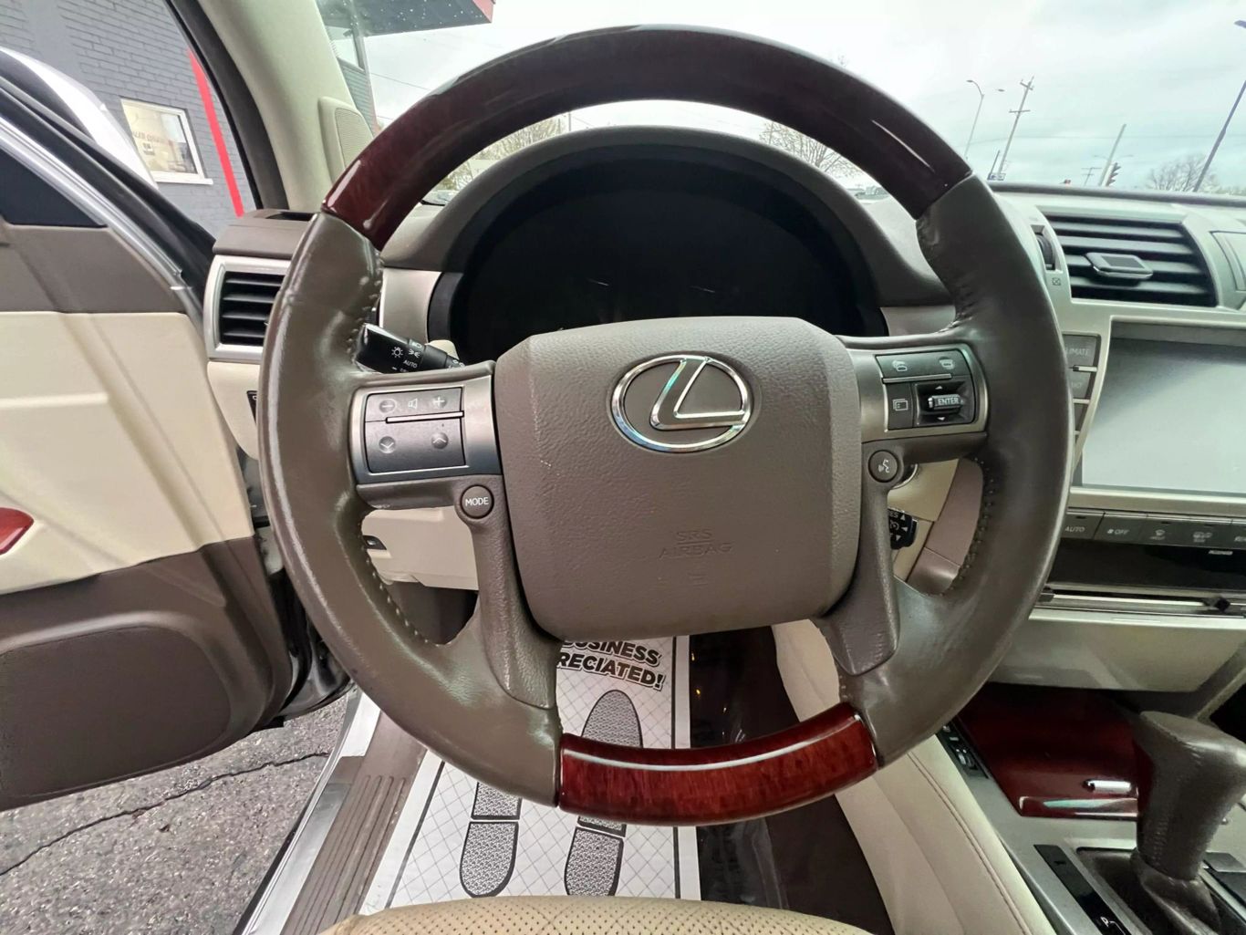 2013 Lexus Gx - Image 16