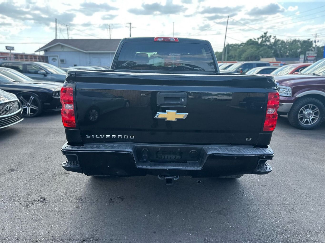 2018 CHEVROLET SILVERADO 1500 CREW CAB PICKUP V8, ECOTEC3, 5.3 LITER Z71 LT PICKUP 4D 5 3/4 FT - Tampa Motor Cars