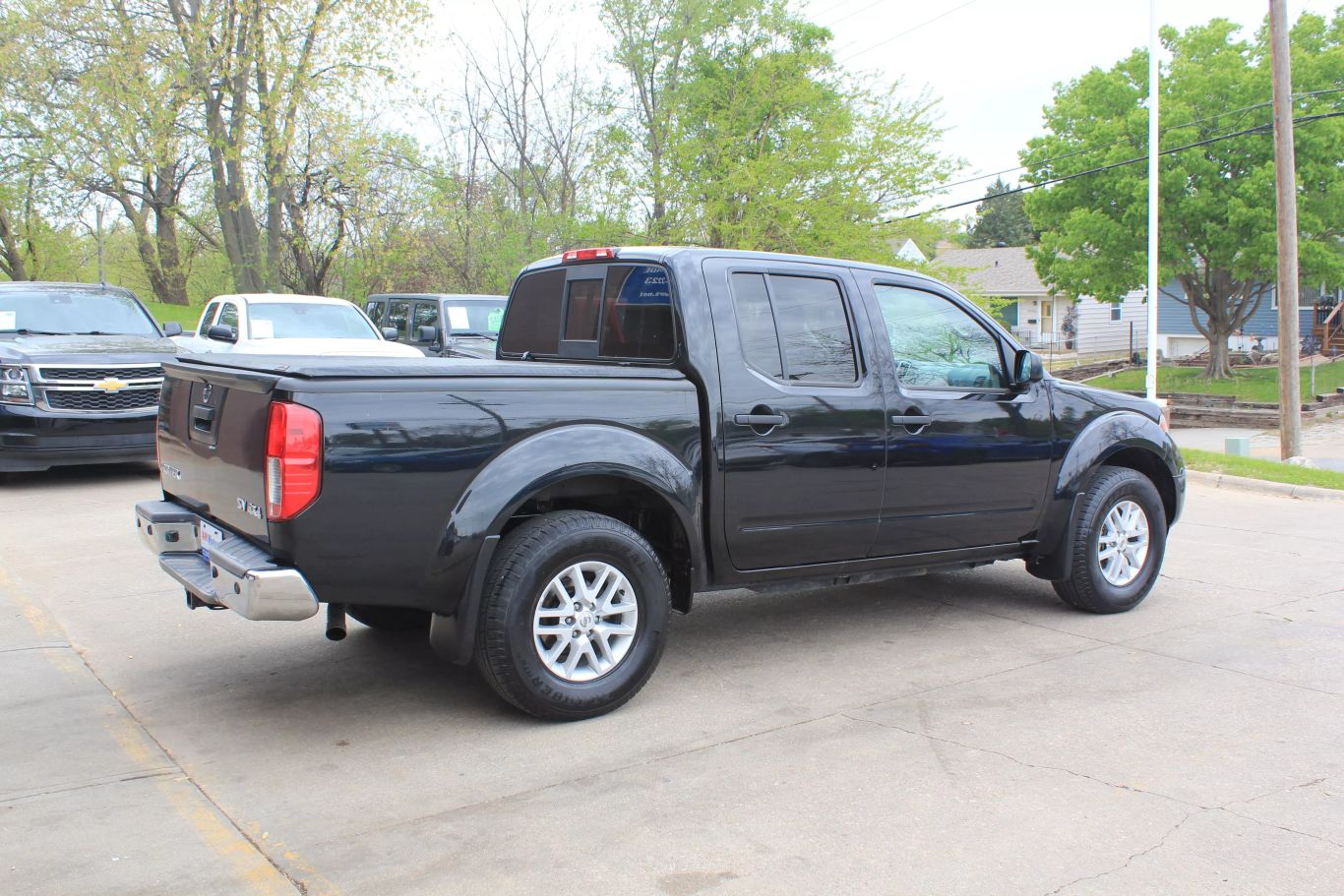 2021 Nissan Frontier Crew Cab Sv Pickup 4d 5 Ft - Image 8