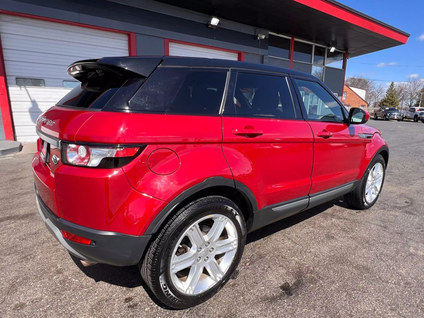 2015 Land Rover Range Rover Evoque - Image 16