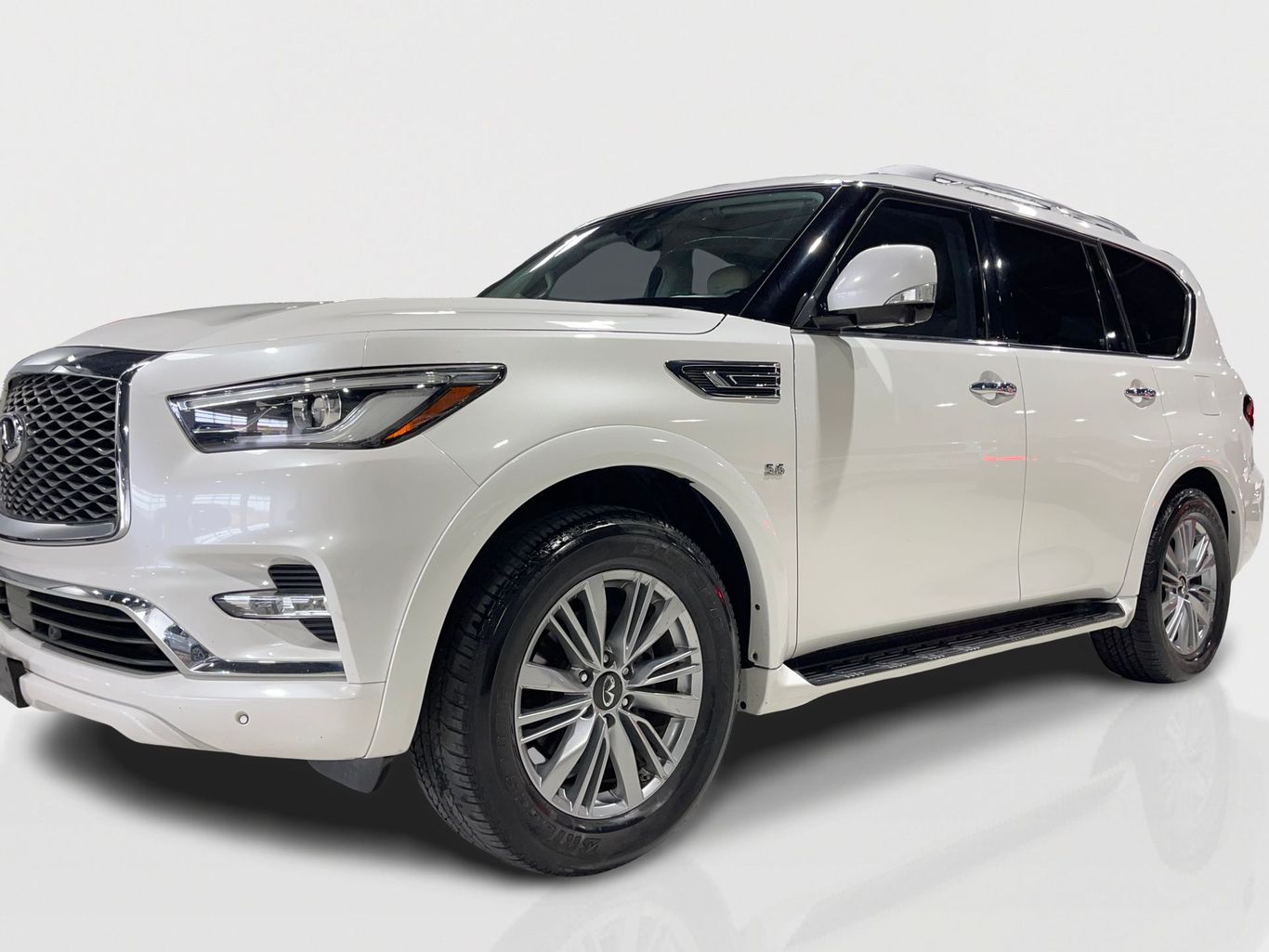 2019 INFINITI QX80 SUV V8, 5.6 LITER LUXE SPORT UTILITY 4D
