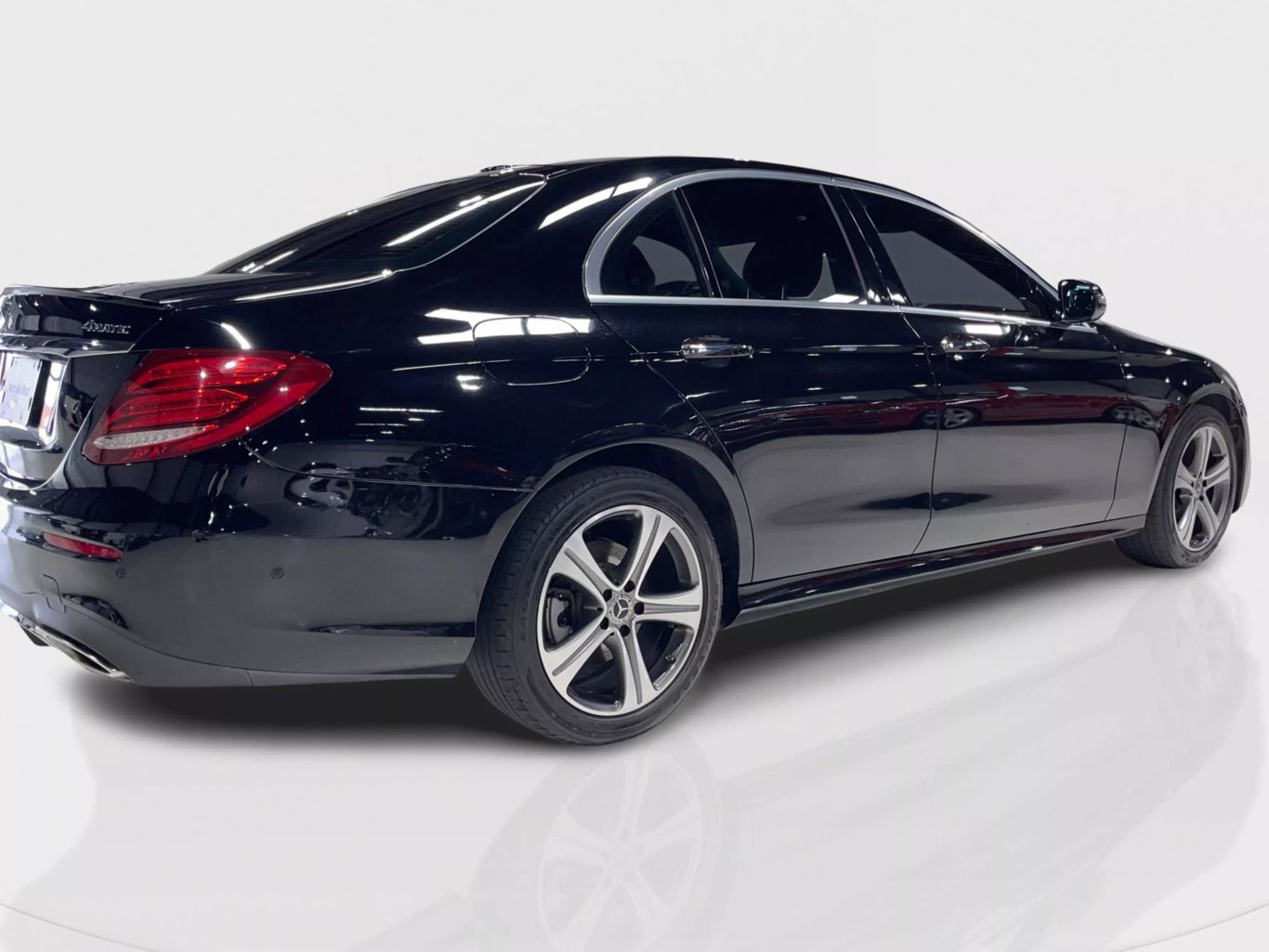 2018 MERCEDES-BENZ E-CLASS SEDAN 4-CYL, TURBO, 2.0 LITER E 300 4MATIC SEDAN 4D