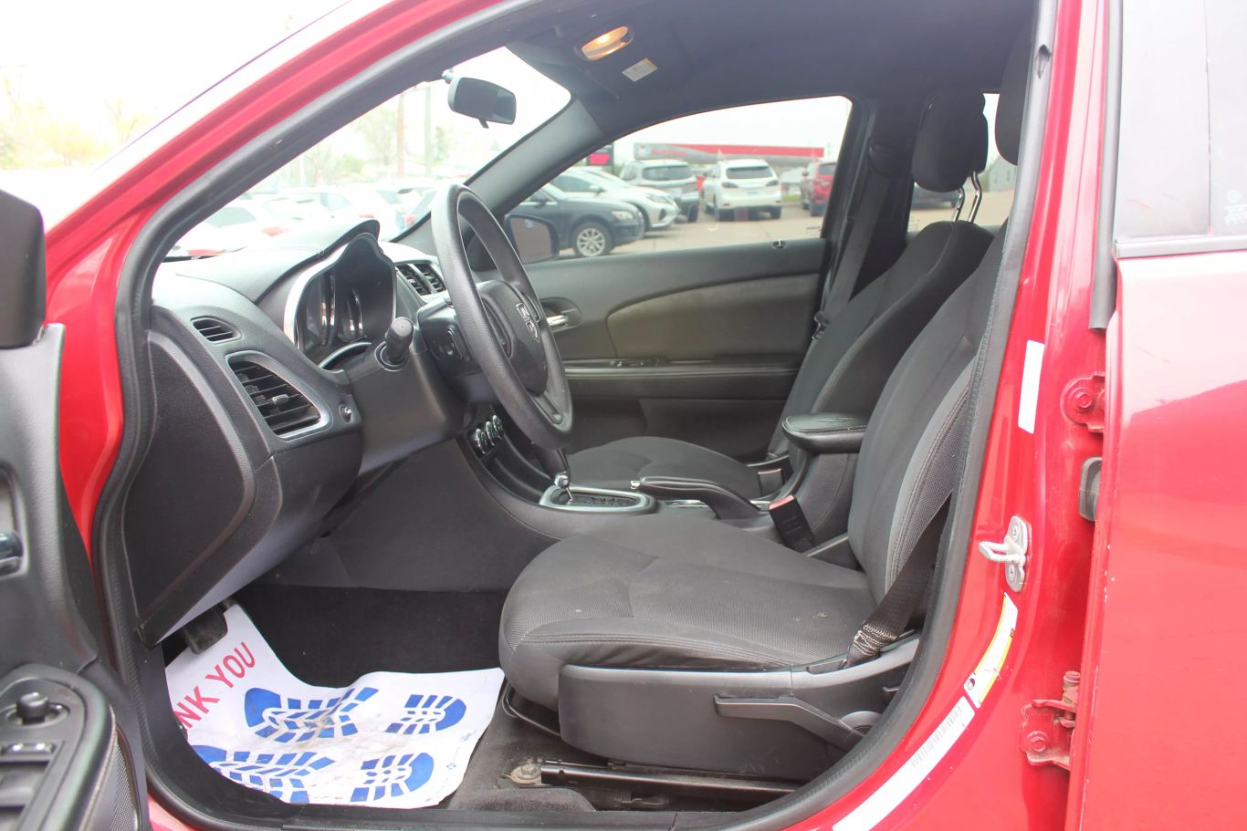 2014 Dodge Avenger Se Sedan 4d - Image 9