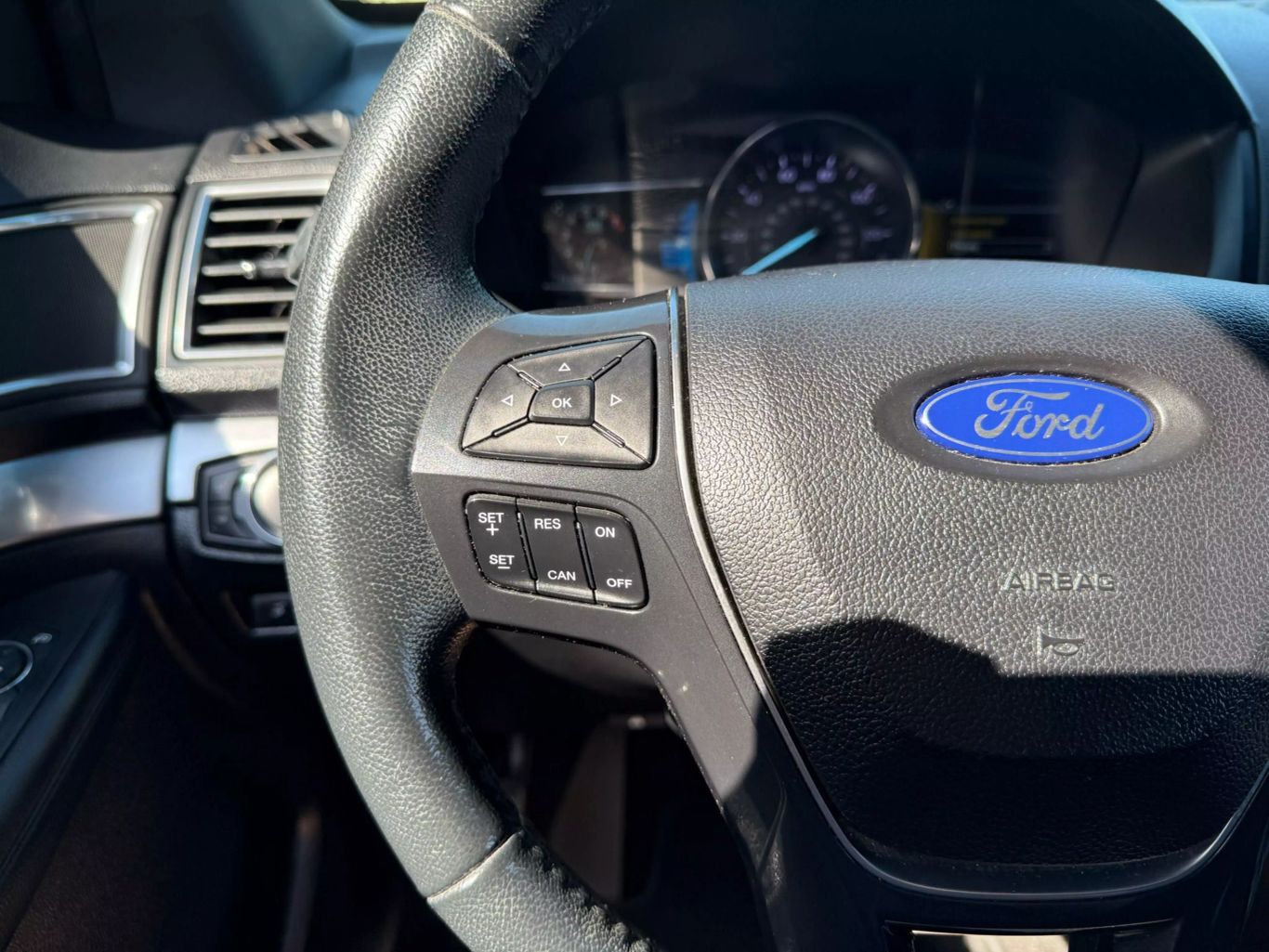 2018 FORD EXPLORER SUV V6, 3.5 LITER LIMITED SPORT UTILITY 4D