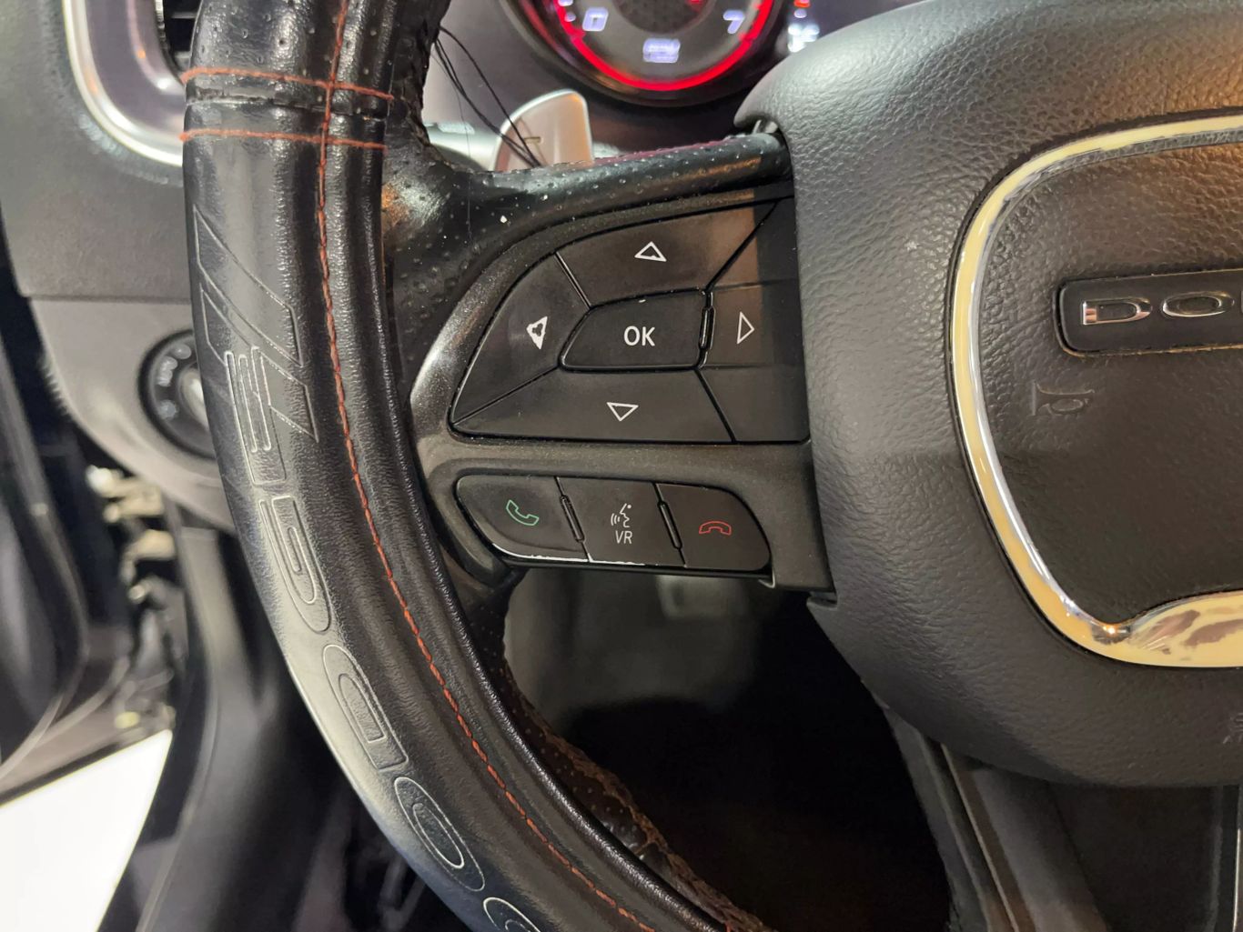 2016 DODGE CHARGER SEDAN V8, HEMI, 5.7 LITER R/T SEDAN 4D