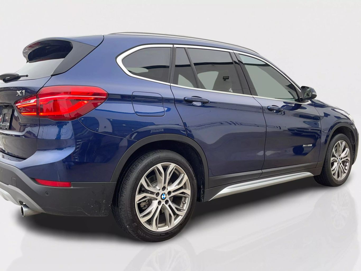 2017 BMW X1 SUV 4-CYL, TWIN TURBO, 2.0L SDRIVE28I SPORT UTILITY 4D