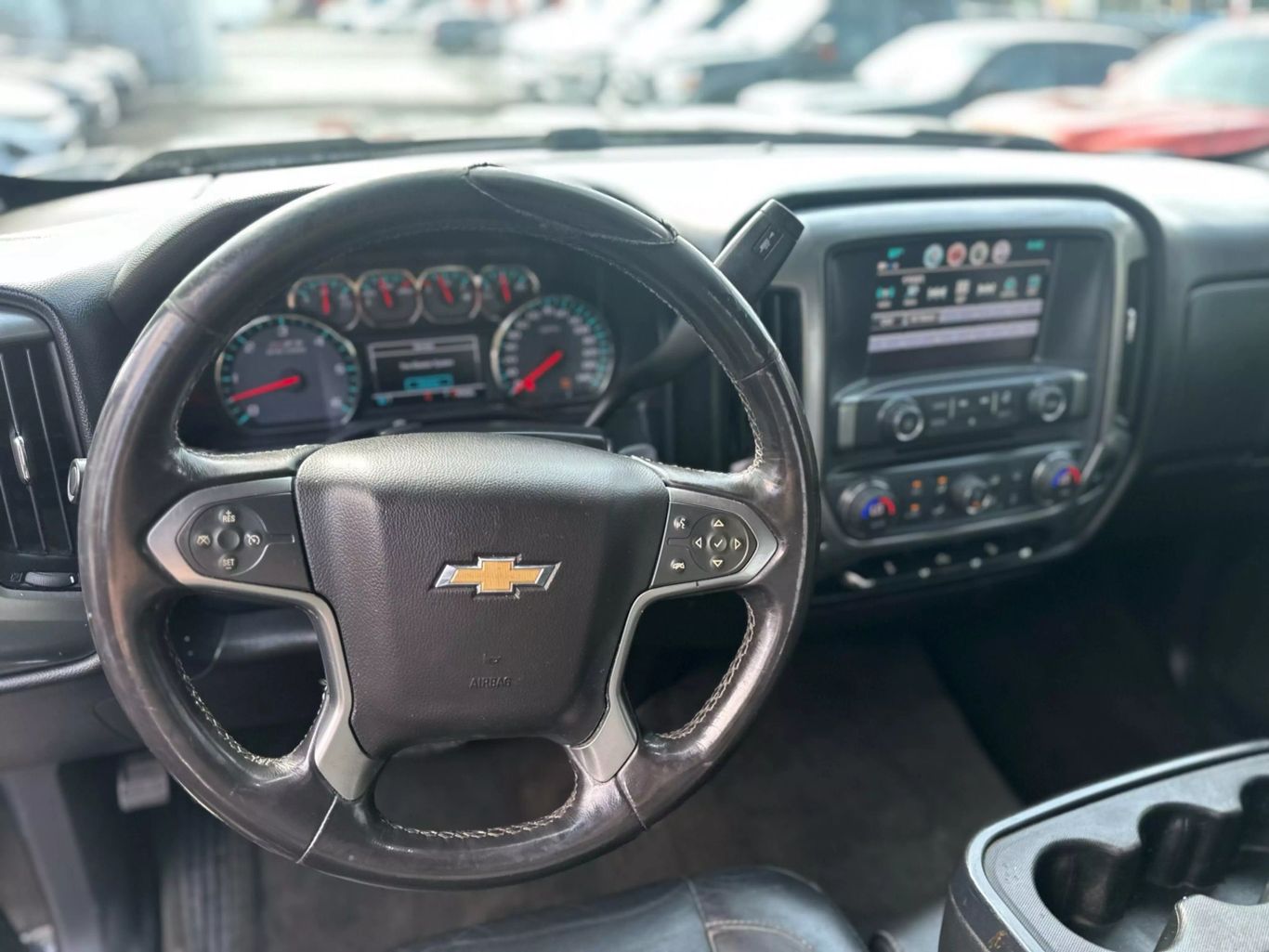 2018 CHEVROLET SILVERADO 1500 CREW CAB PICKUP V8, ECOTEC3, 5.3 LITER Z71 LT PICKUP 4D 5 3/4 FT - Tampa Motor Cars