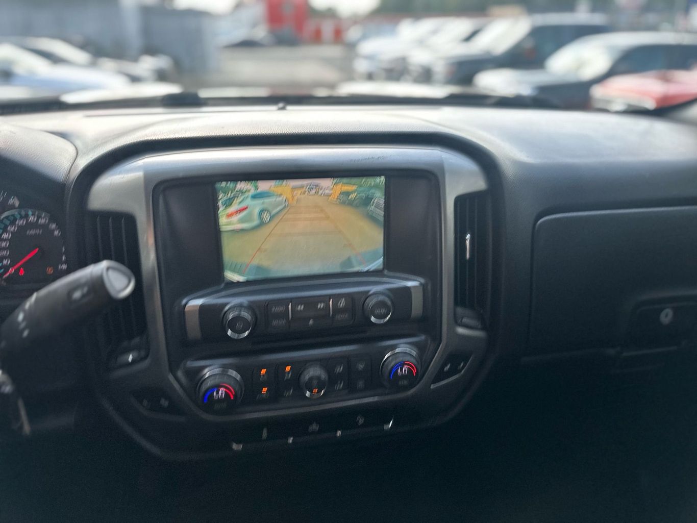 2018 CHEVROLET SILVERADO 1500 CREW CAB PICKUP V8, ECOTEC3, 5.3 LITER Z71 LT PICKUP 4D 5 3/4 FT - Tampa Motor Cars