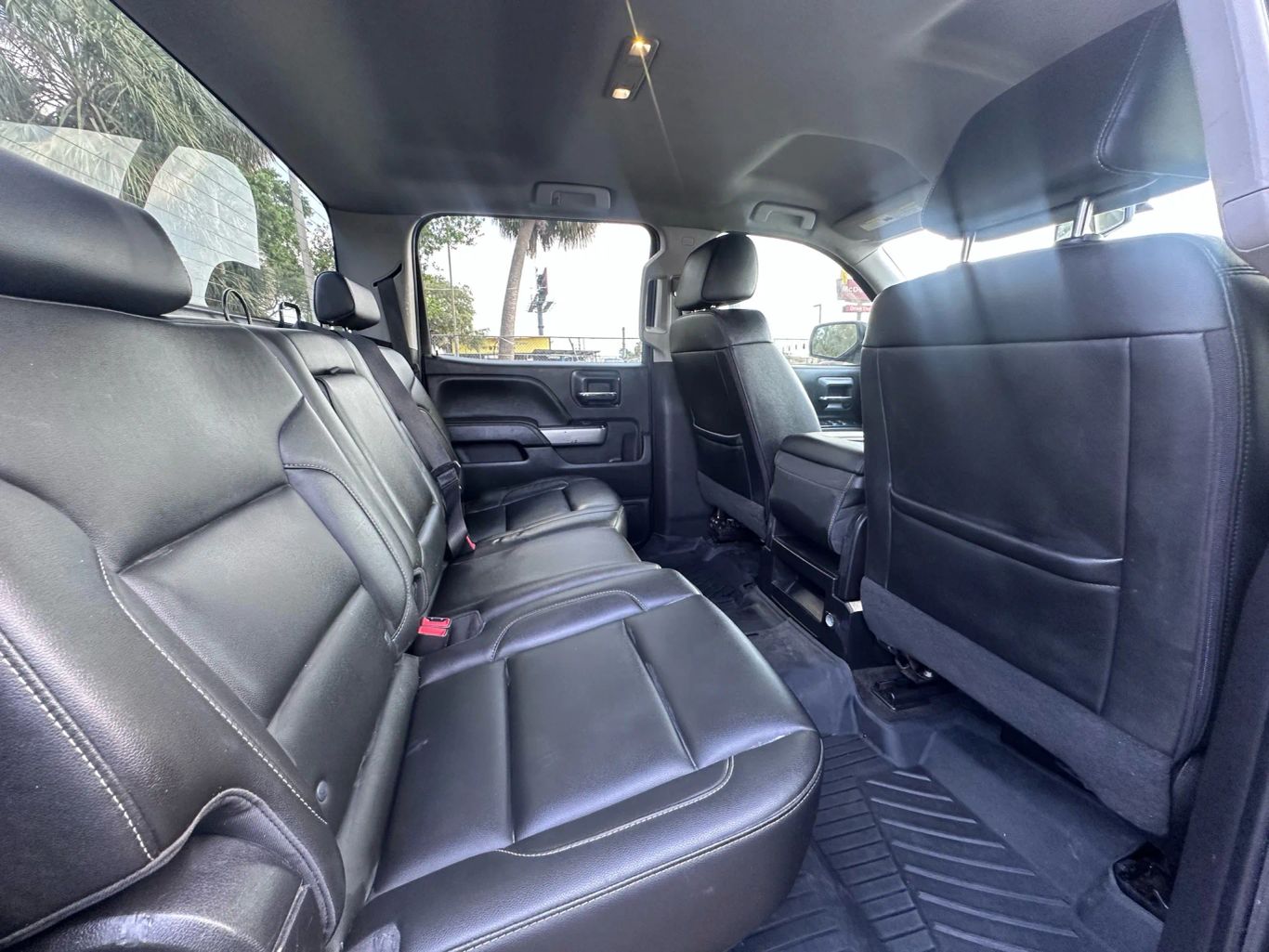 2018 CHEVROLET SILVERADO 1500 CREW CAB PICKUP V8, ECOTEC3, 5.3 LITER Z71 LT PICKUP 4D 5 3/4 FT - Tampa Motor Cars