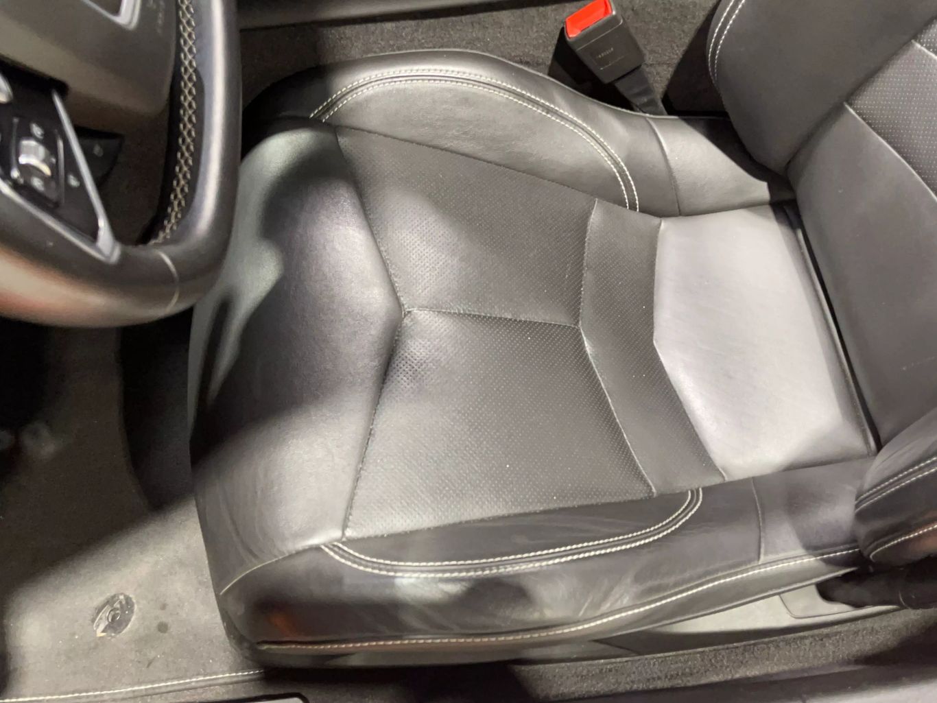2022 CHEVROLET CORVETTE COUPE V8, 6.2 LITER STINGRAY COUPE 2D