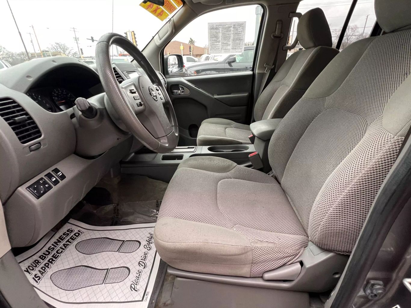 2018 Nissan Frontier Crew Cab - Image 15