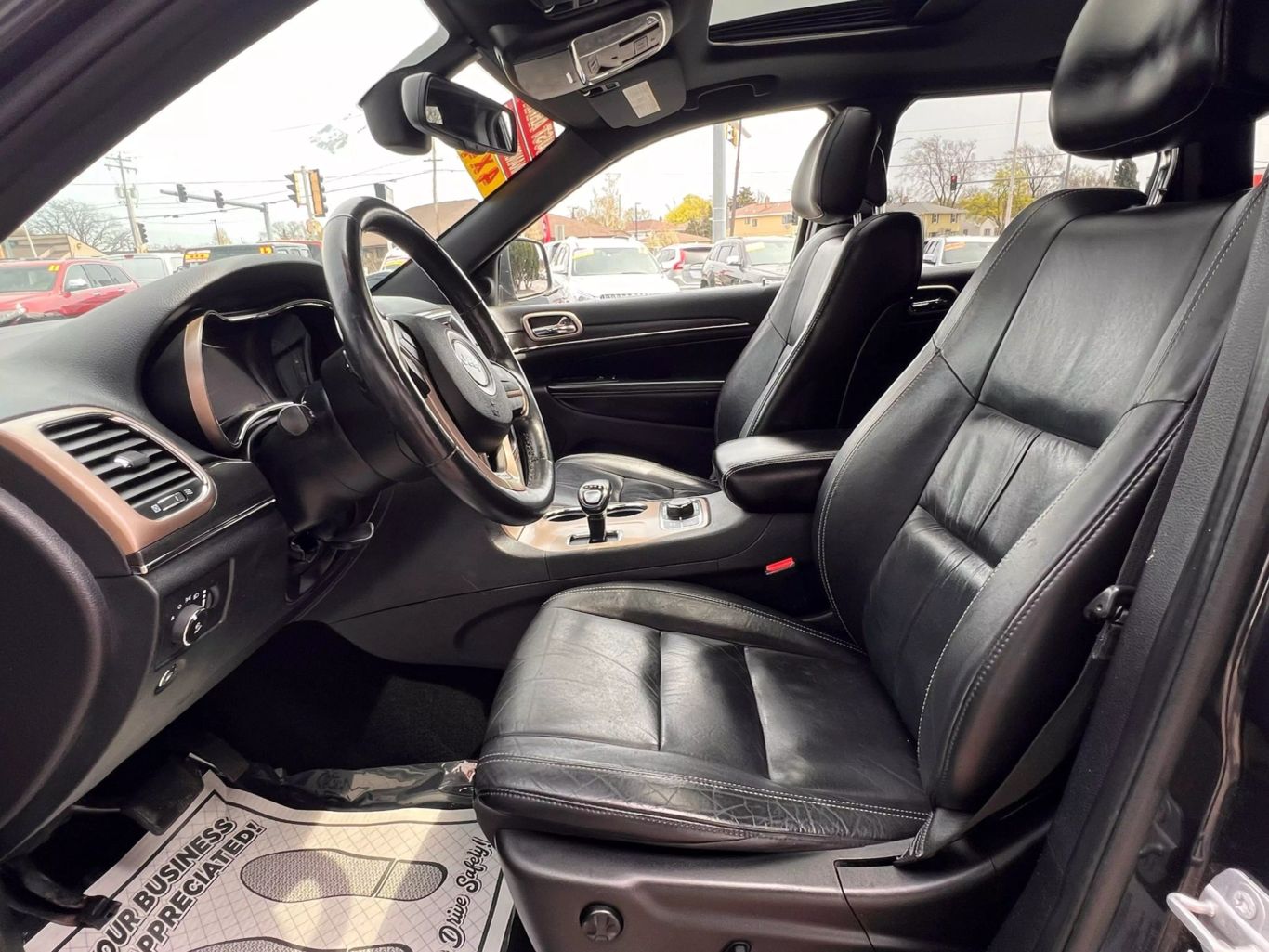 2015 Jeep Grand Cherokee - Image 11