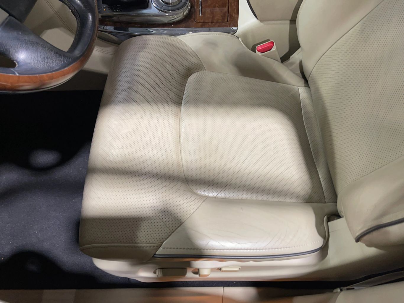 2019 INFINITI QX80 SUV V8, 5.6 LITER LUXE SPORT UTILITY 4D