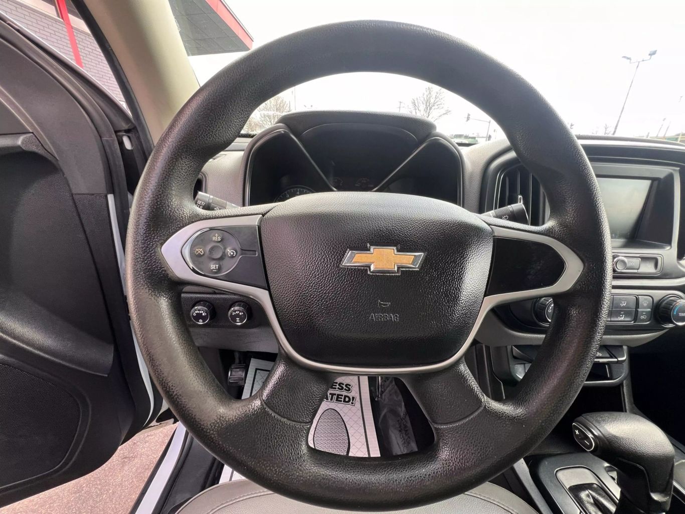 2018 Chevrolet Colorado Extended Cab - Image 15