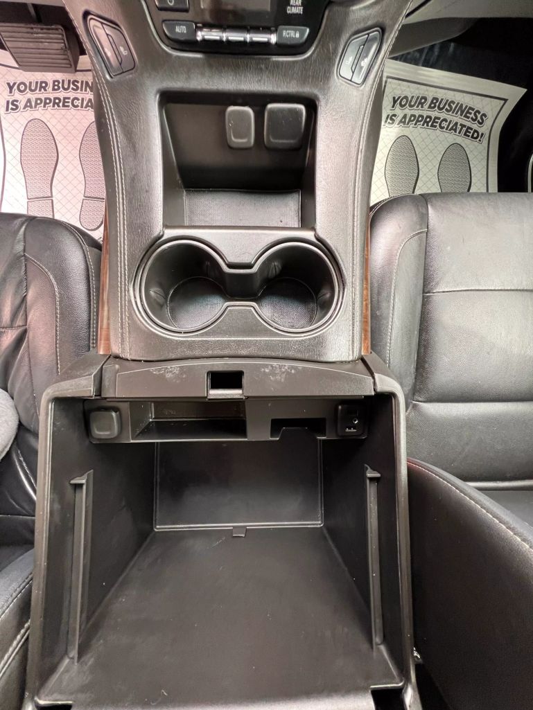 2018 Chevrolet Tahoe - Image 24