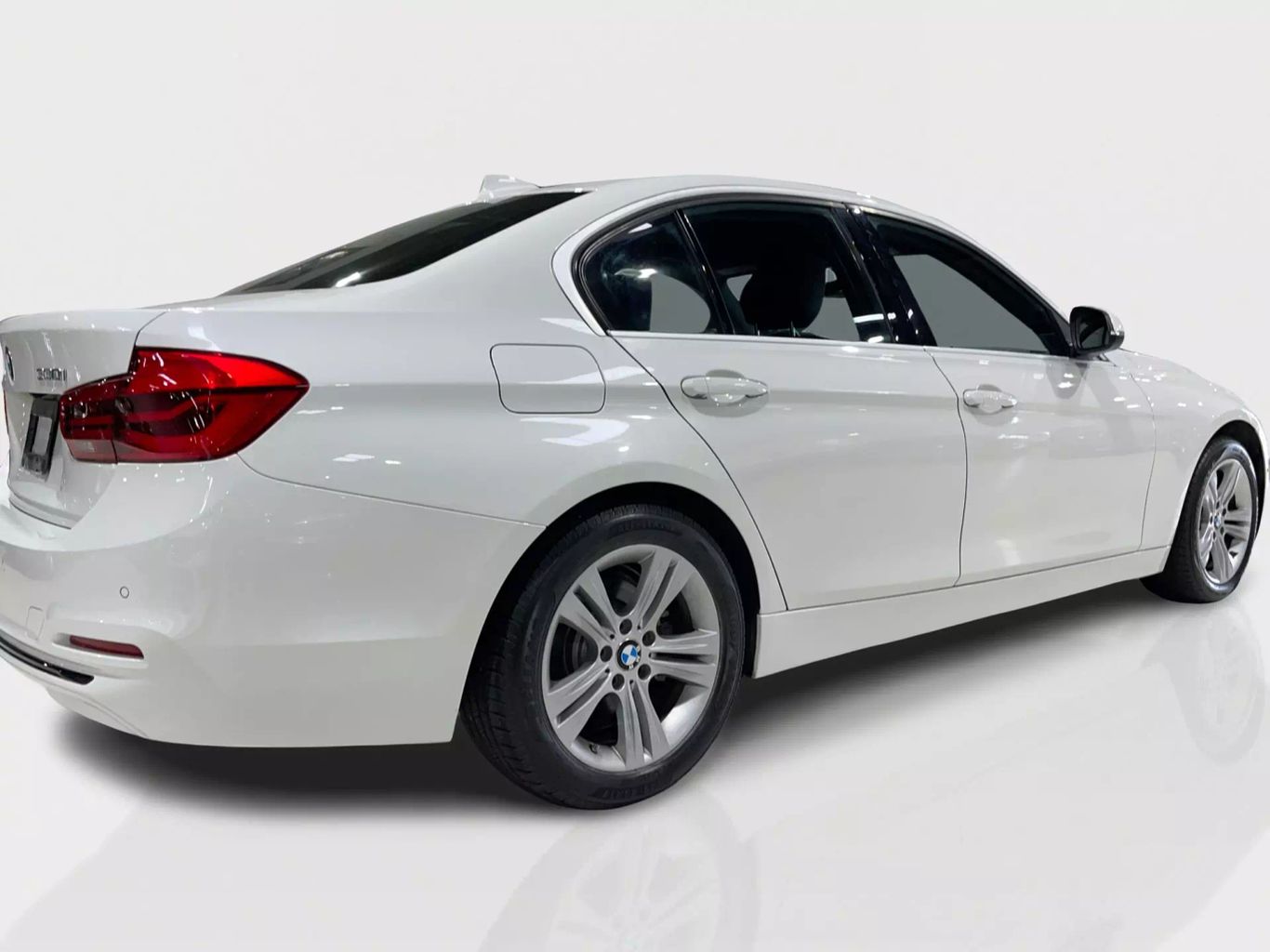 2017 BMW 3 SERIES SEDAN 4-CYL, SULEV, TURBO, 2.0L 330I SEDAN 4D