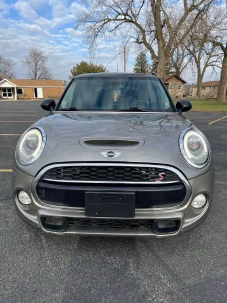 2017 MINI Cooper S's photo