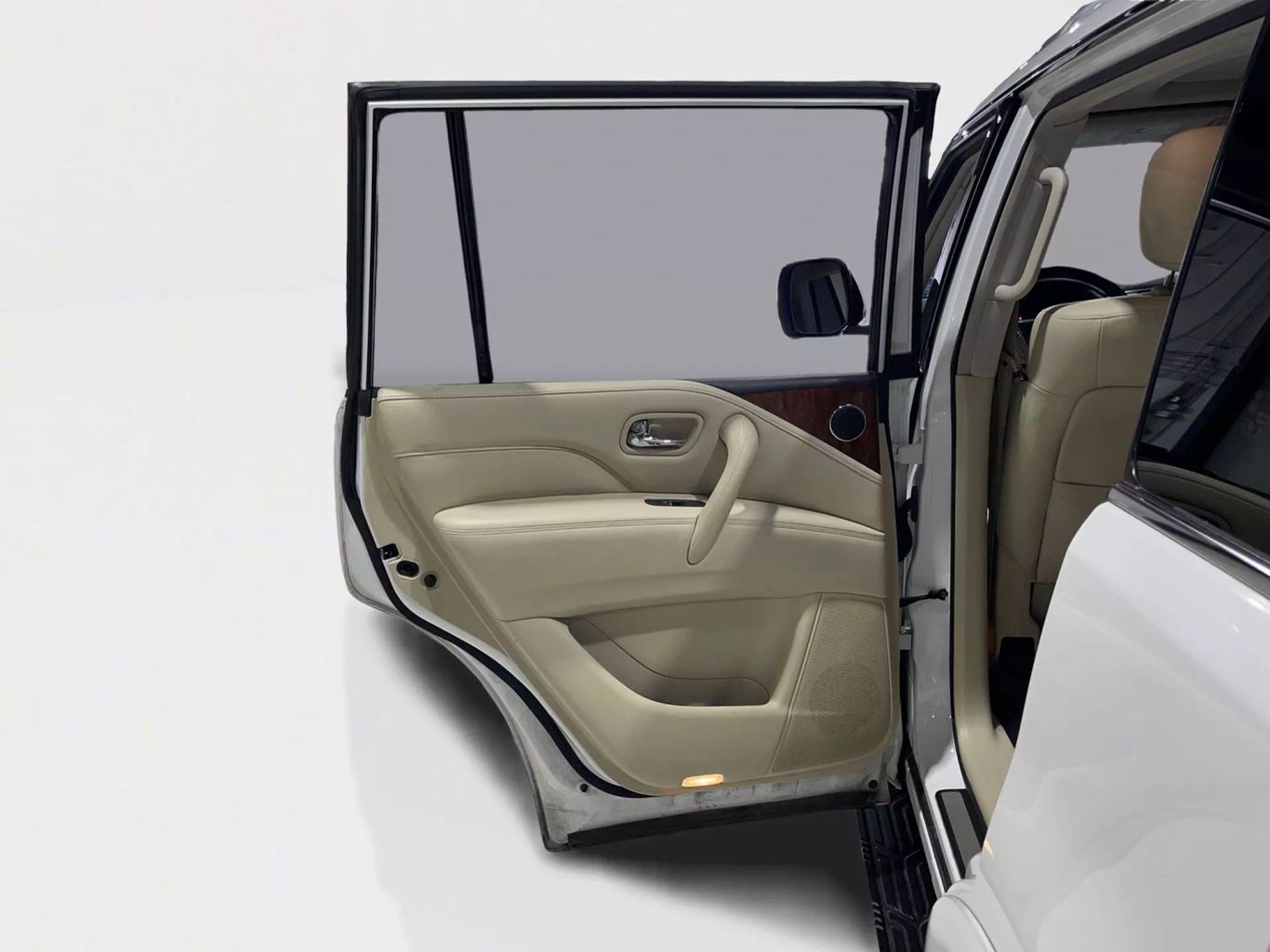 2019 INFINITI QX80 SUV V8, 5.6 LITER LUXE SPORT UTILITY 4D
