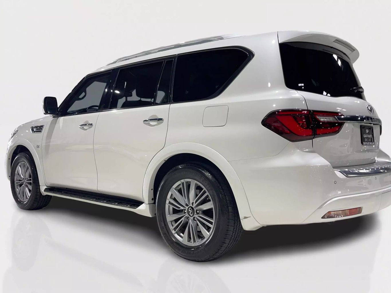2019 INFINITI QX80 SUV V8, 5.6 LITER LUXE SPORT UTILITY 4D