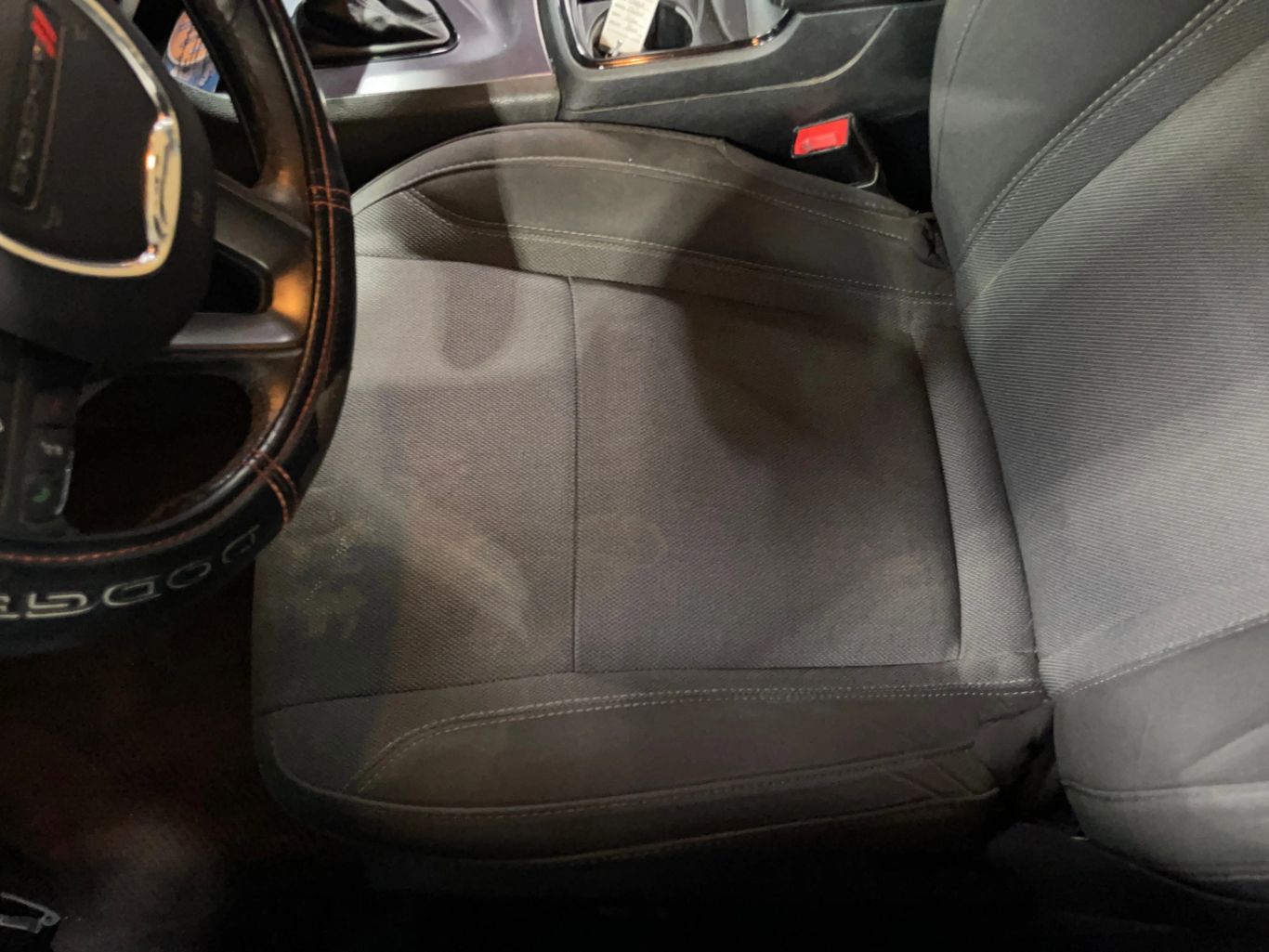 2016 DODGE CHARGER SEDAN V8, HEMI, 5.7 LITER R/T SEDAN 4D