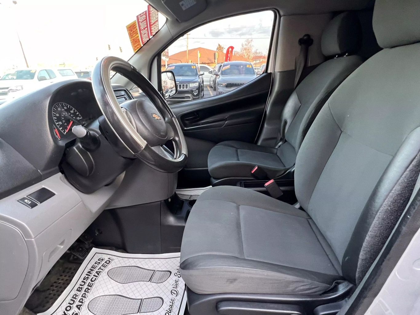 2015 Chevrolet City Express - Image 11