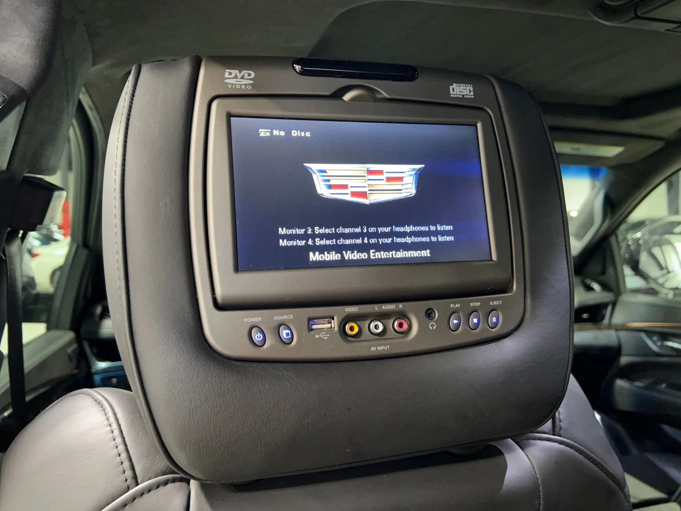 2018 CADILLAC ESCALADE SUV V8, 6.2 LITER PLATINUM SPORT UTILITY 4D
