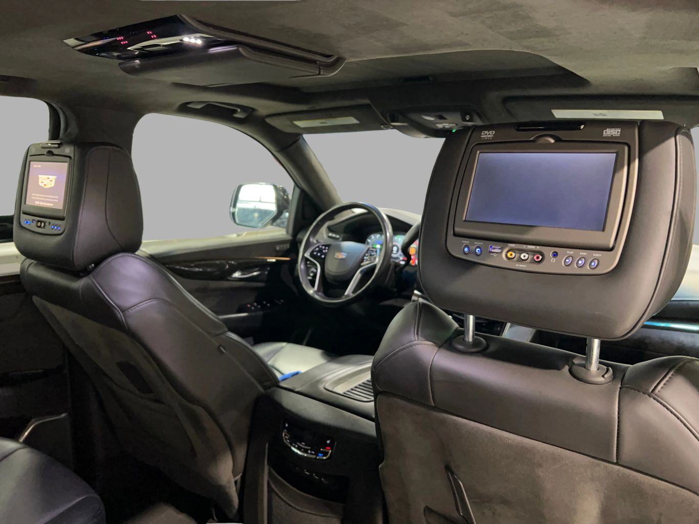 2018 CADILLAC ESCALADE SUV V8, 6.2 LITER PLATINUM SPORT UTILITY 4D