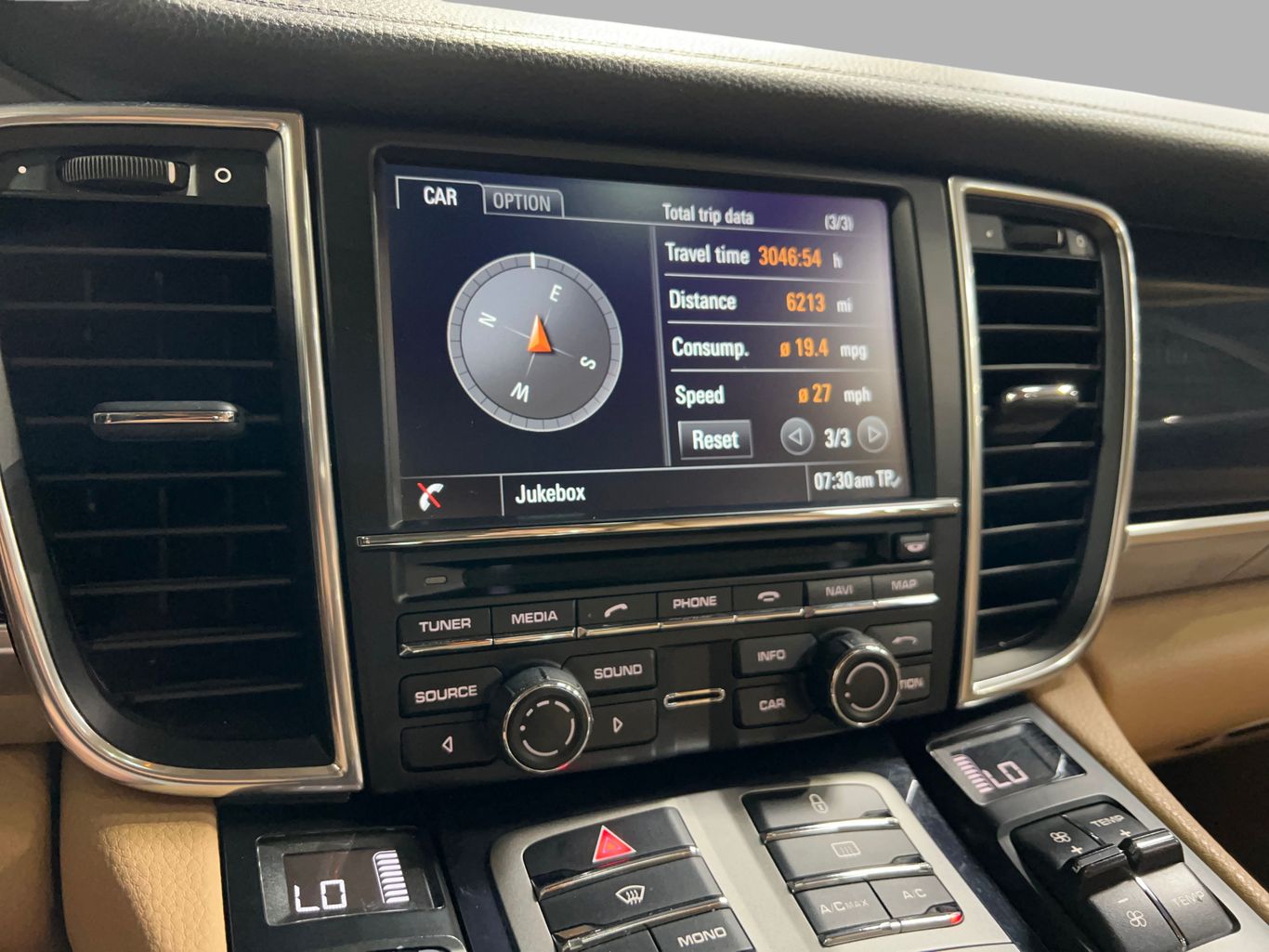 2013 PORSCHE PANAMERA SEDAN V6, 3.6 LITER PLATINUM EDITION SEDAN 4D