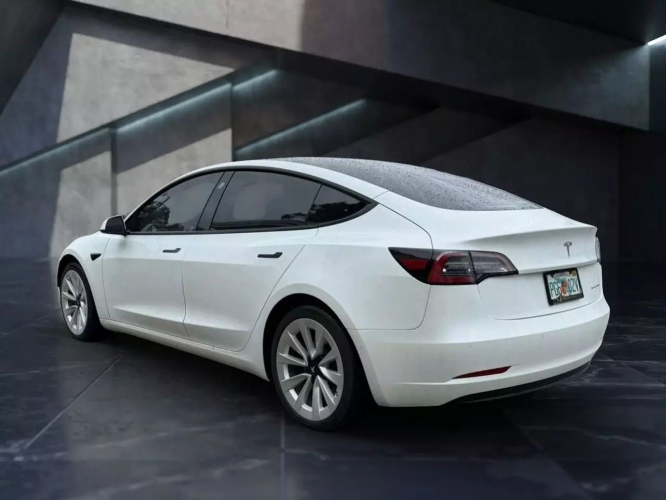 2022 TESLA MODEL 3 SEDAN DUAL ELECTRIC MOTORS LONG RANGE SEDAN 4D
