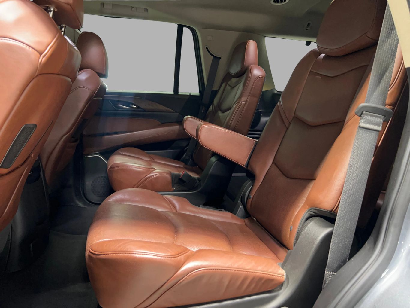 2019 CADILLAC ESCALADE SUV V8, 6.2 LITER PREMIUM LUXURY SPORT UTILITY 4D