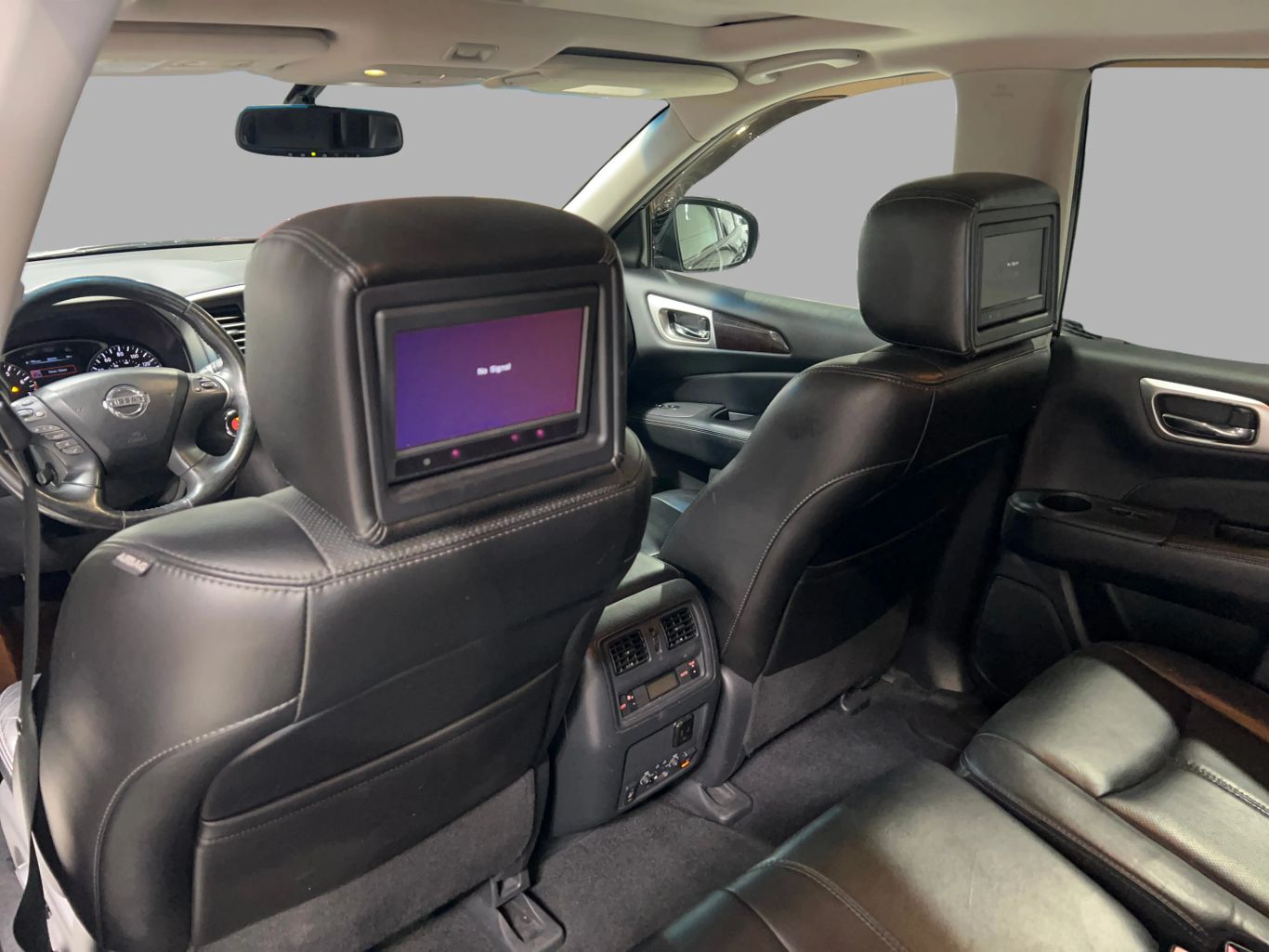 2014 NISSAN PATHFINDER SUV V6, 3.5 LITER PLATINUM SPORT UTILITY 4D
