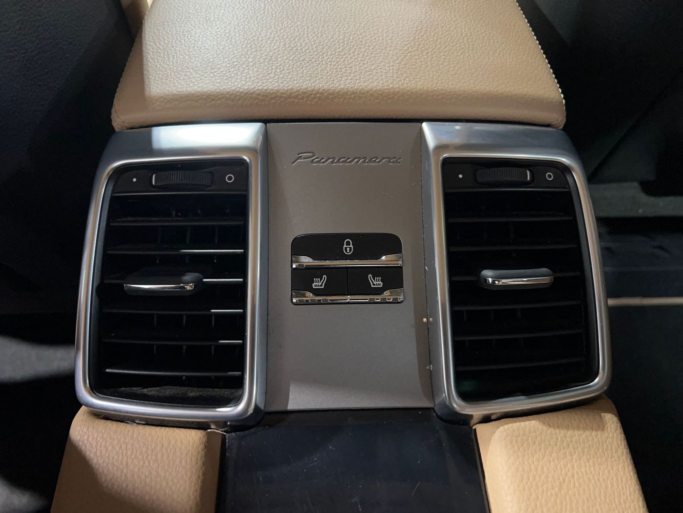 2013 PORSCHE PANAMERA SEDAN V6, 3.6 LITER PLATINUM EDITION SEDAN 4D