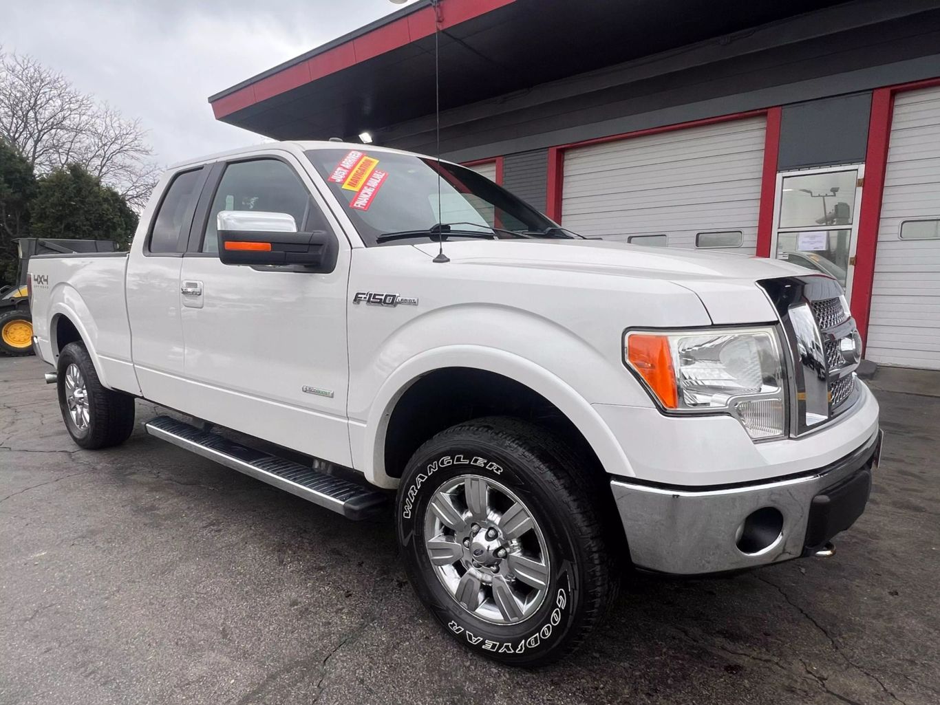 2012 Ford F150 Super Cab - Image 2