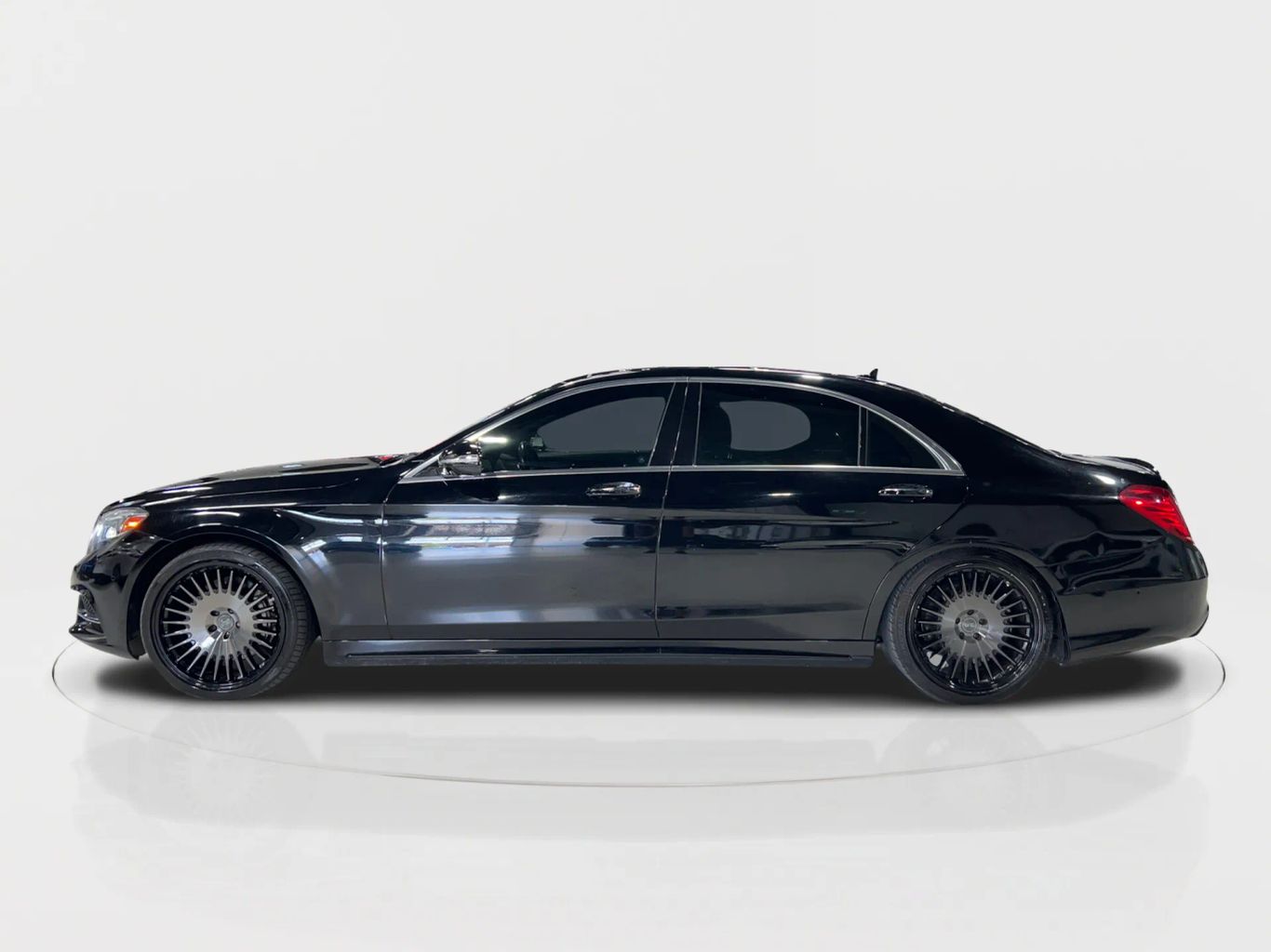 2017 MERCEDES-BENZ S-CLASS SEDAN V8, TWIN TURBO, 4.7 LITER S 550 SEDAN 4D