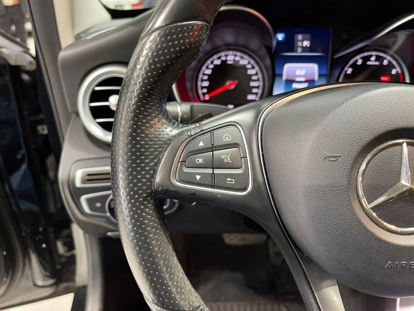 2016 MERCEDES-BENZ C-CLASS SEDAN 4-CYL, TURBO, 2.0 LITER C 300 SEDAN 4D