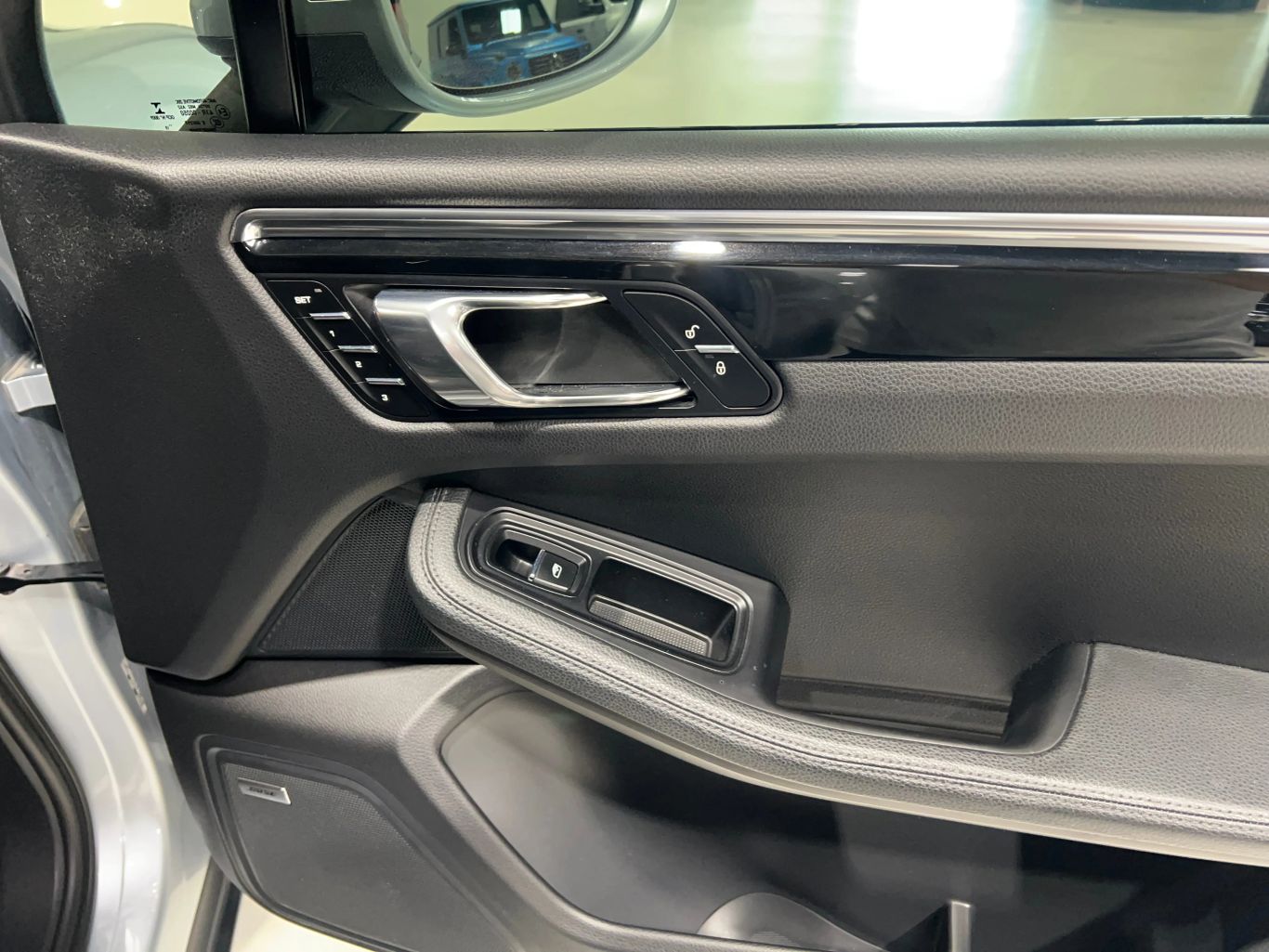 2016 PORSCHE MACAN SUV V6, TWIN TURBO, 3.0 LITER S SPORT UTILITY 4D