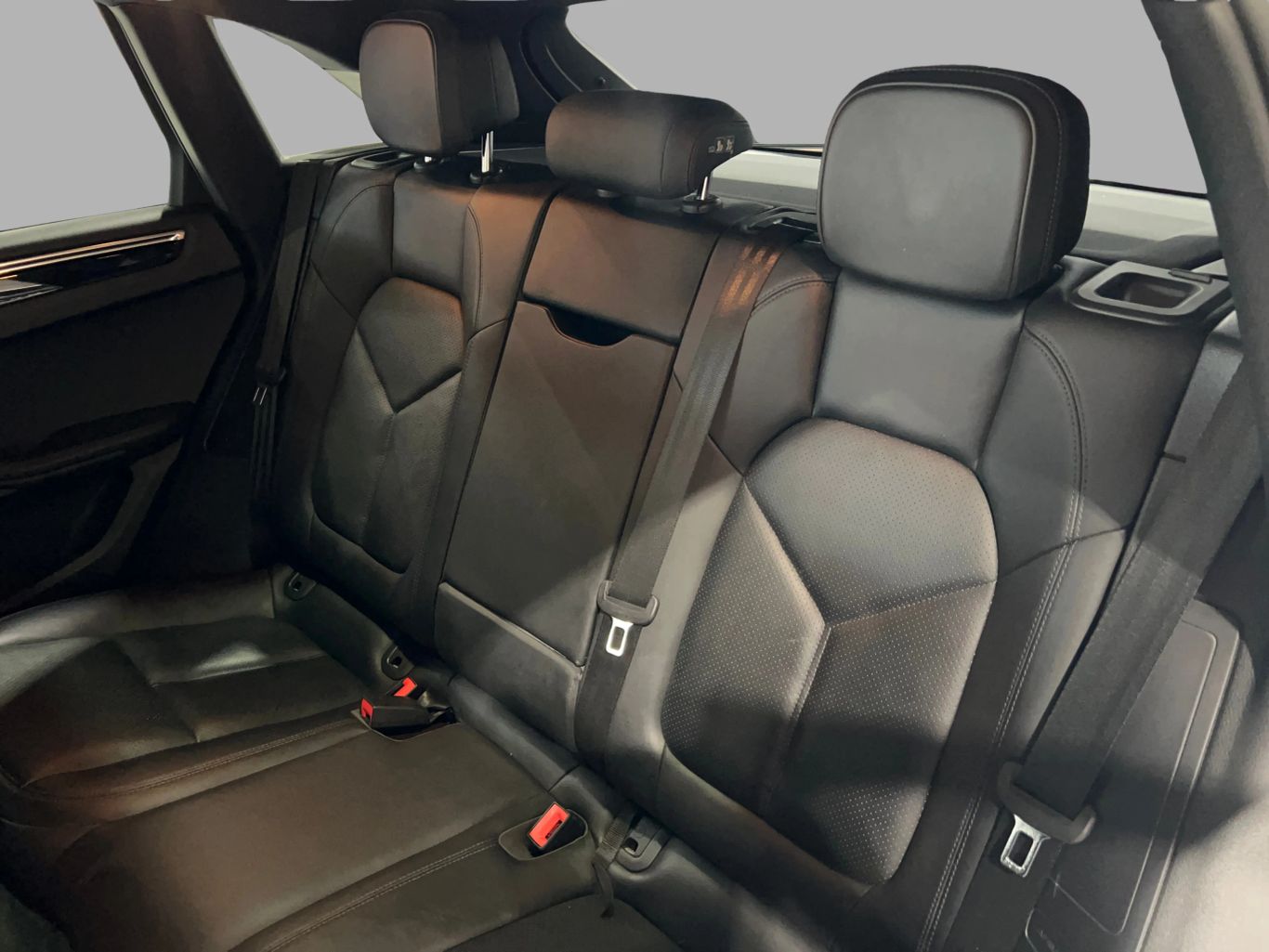 2016 PORSCHE MACAN SUV V6, TWIN TURBO, 3.0 LITER S SPORT UTILITY 4D