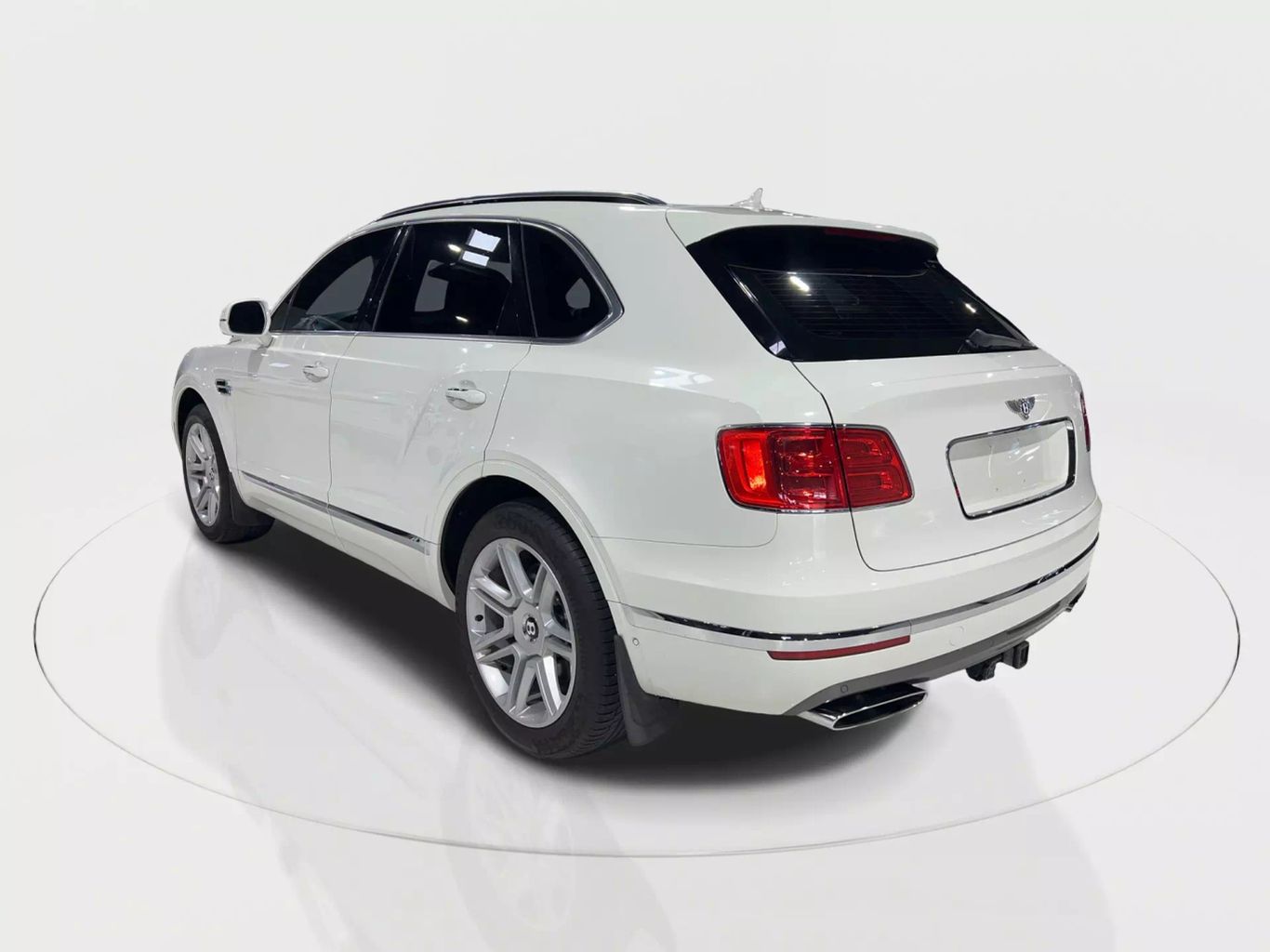 2018 BENTLEY BENTAYGA SEDAN W12, TWIN TURBO, 6.0 LITER W12 SIGNATURE SEDAN 4D