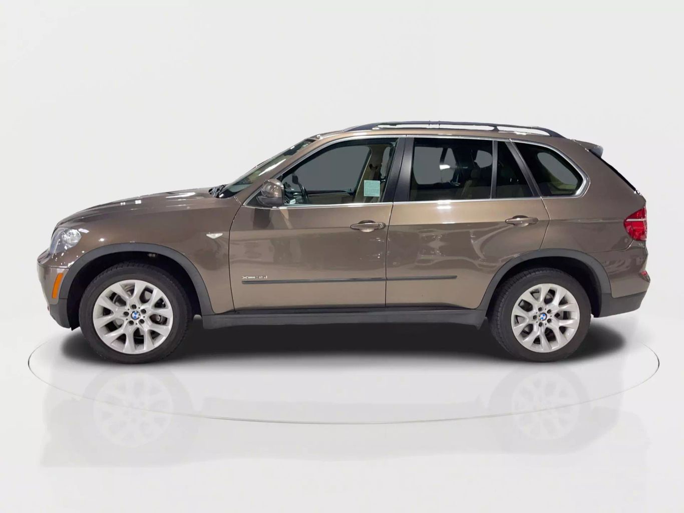 2013 BMW X5 SUV 6-CYL, TURBO, 3.0 LITER XDRIVE35I PREMIUM SPORT UTILITY 4D
