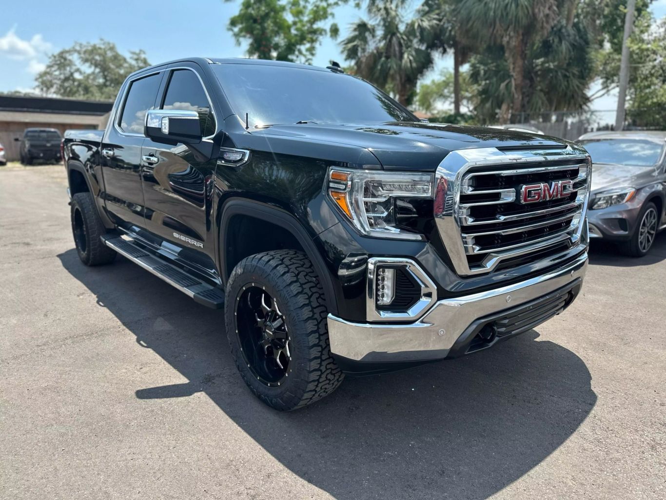 2020 GMC SIERRA 1500 CREW CAB PICKUP V8, ECOTEC3, DFM, 5.3 LITER SLT PICKUP 4D 5 3/4 FT - Tampa Motor Cars