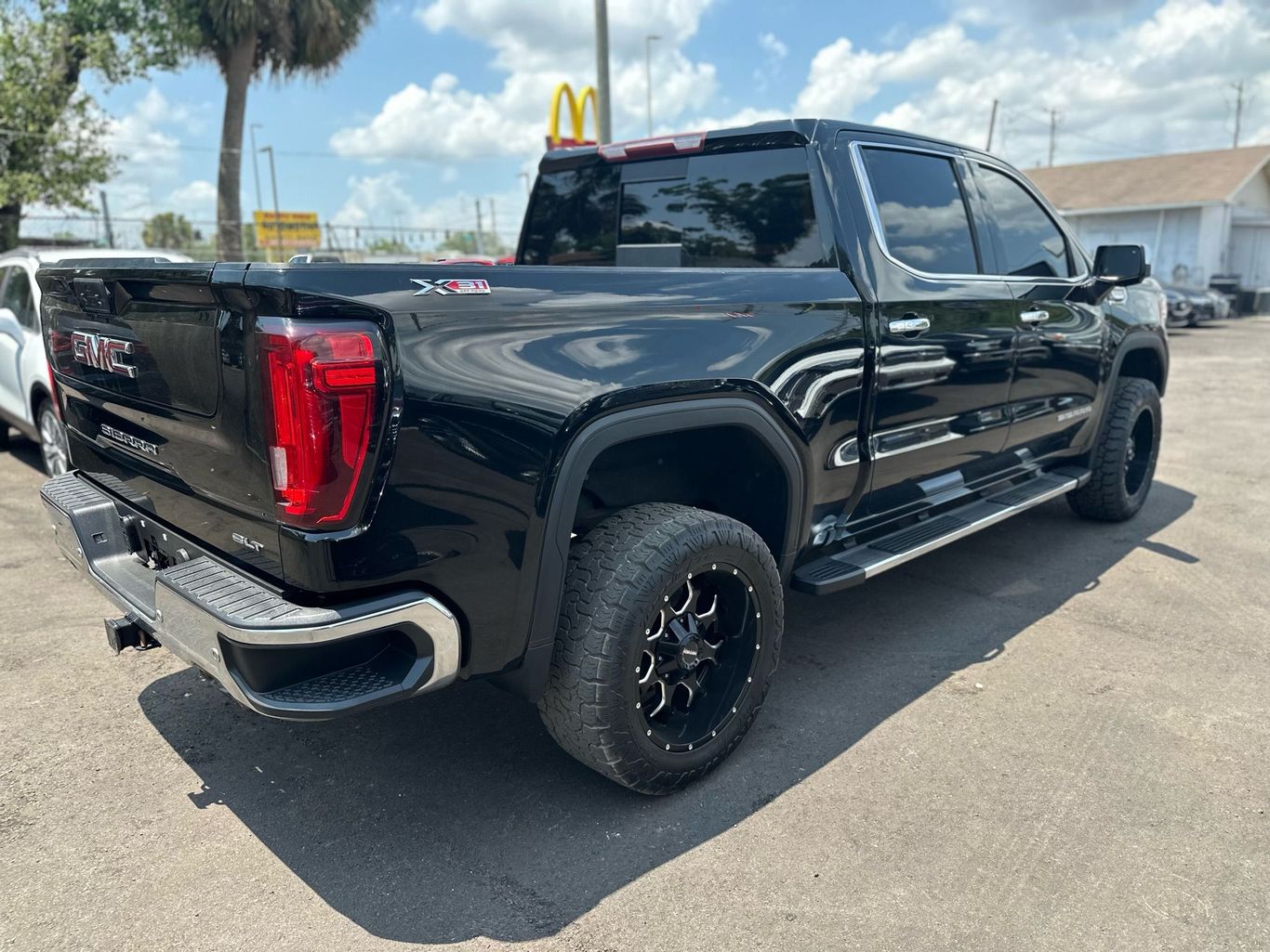 2020 GMC SIERRA 1500 CREW CAB PICKUP V8, ECOTEC3, DFM, 5.3 LITER SLT PICKUP 4D 5 3/4 FT - Tampa Motor Cars