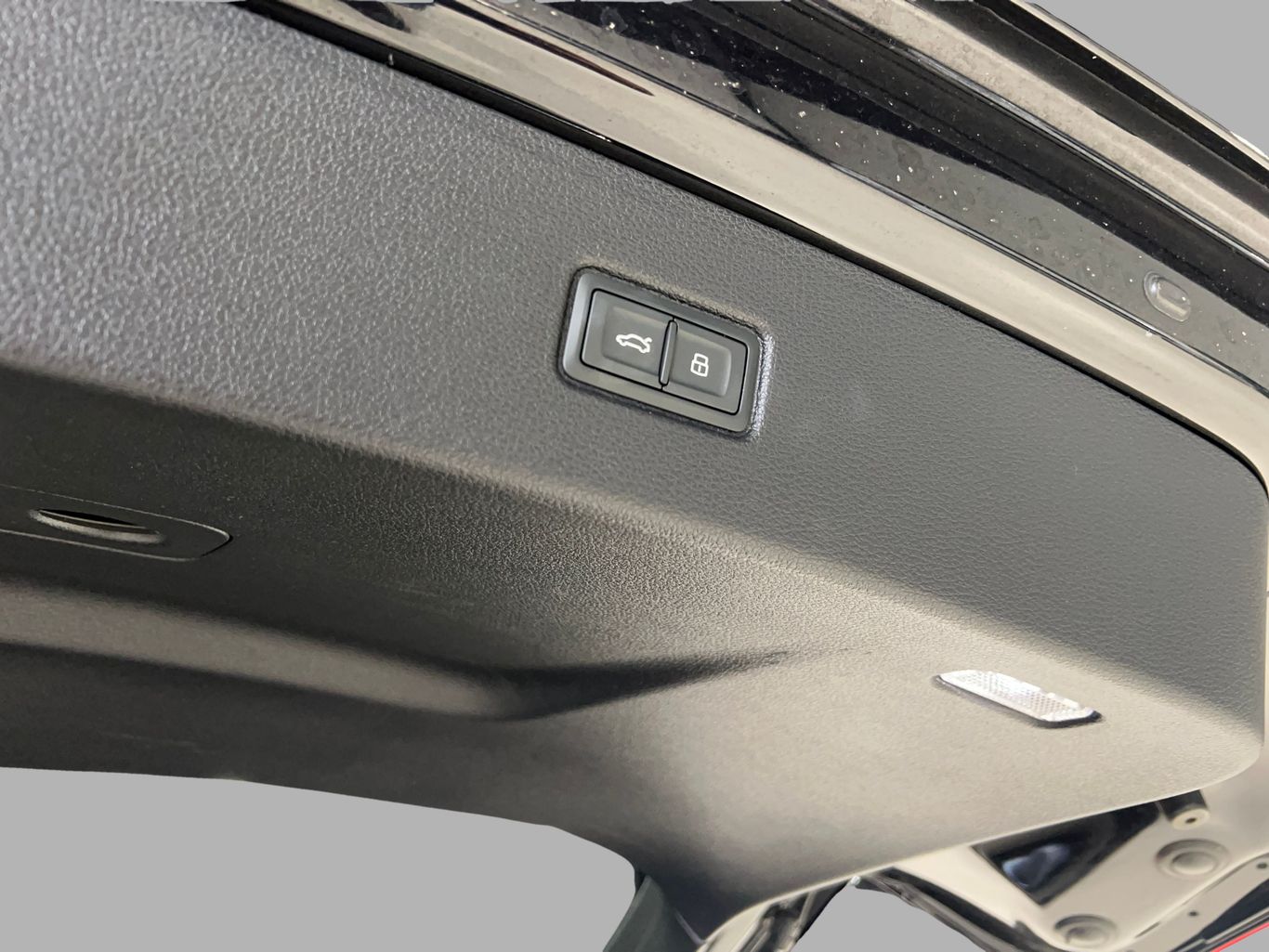 2019 AUDI Q7 SUV 4-CYL, TURBO, 2.0 LITER 45 TFSI PREMIUM PLUS SPORT UTILITY 4D